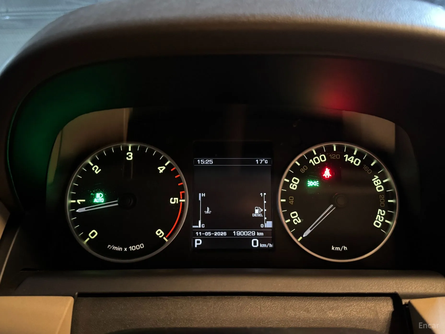 Land Rover Discovery 4 превью 7