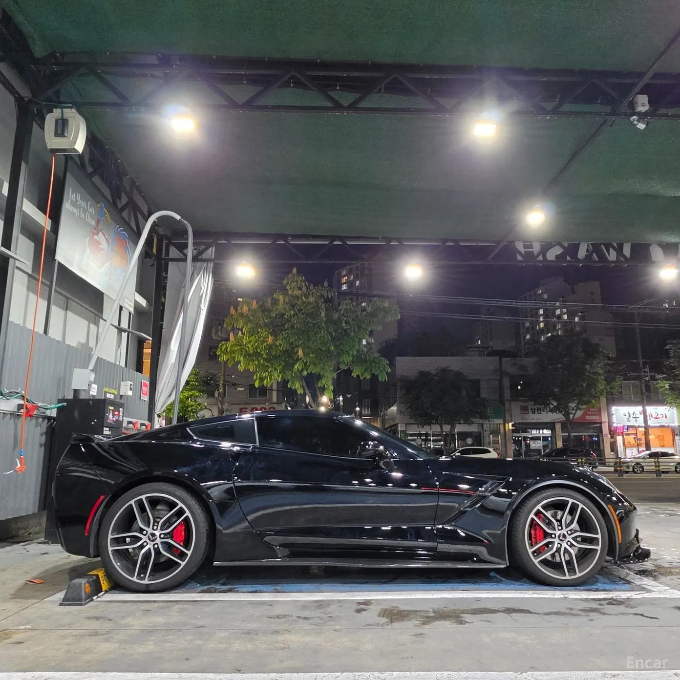 Chevrolet Corvette превью 6