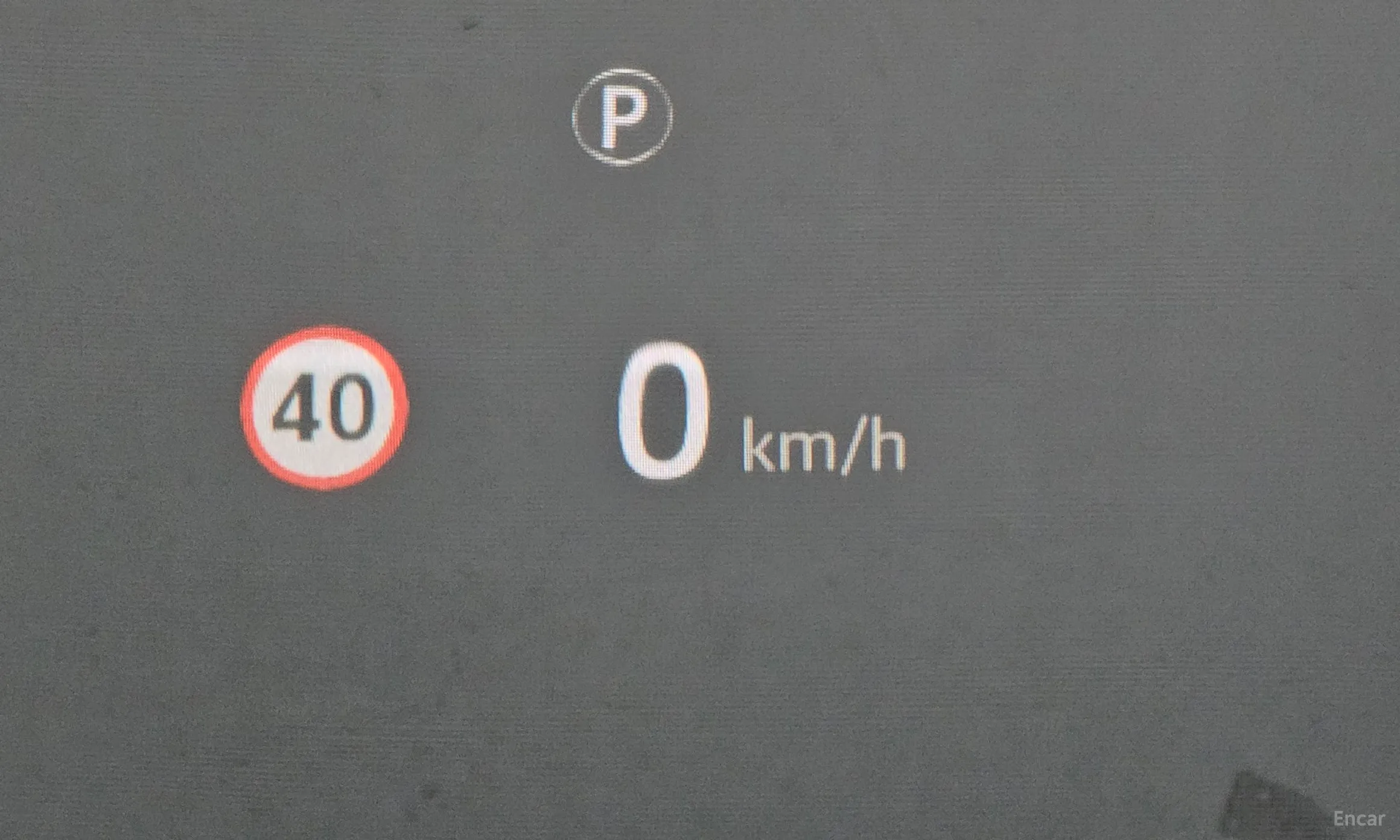Jaguar XE превью 17