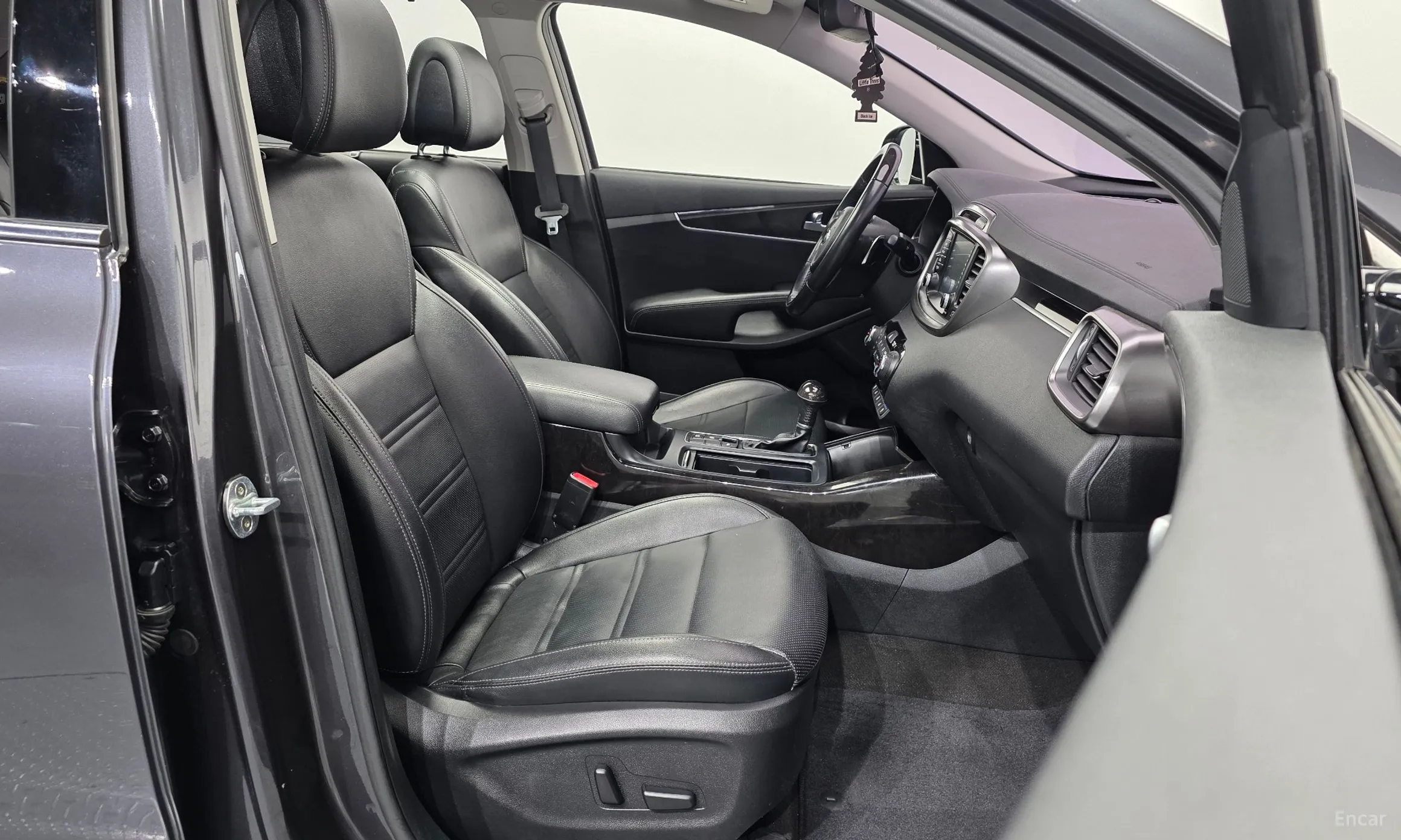 Kia Sorento превью 11
