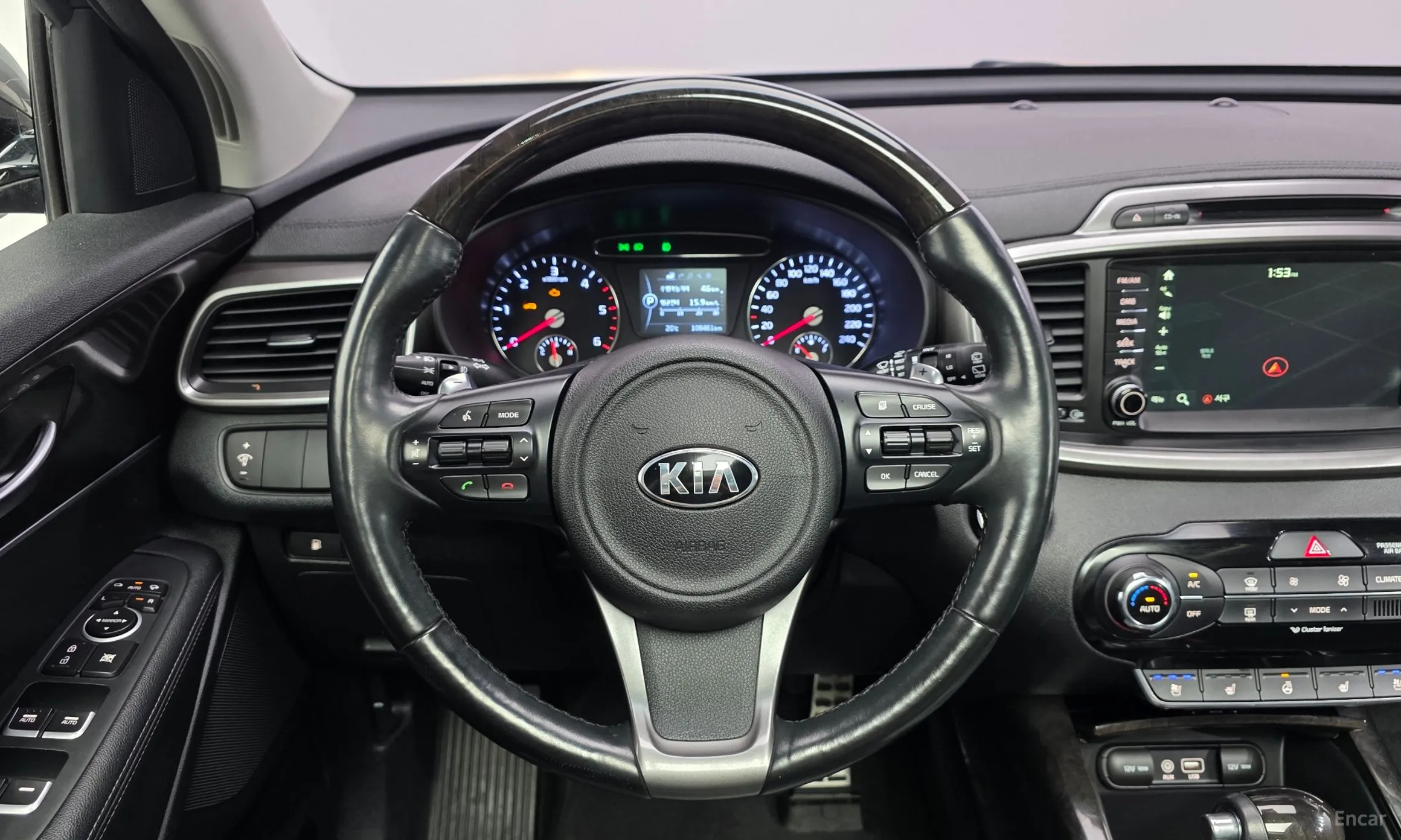 Kia Sorento превью 13