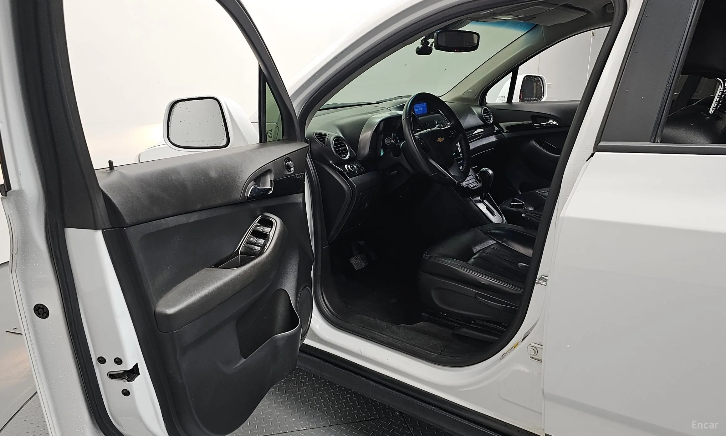 Chevrolet (GM Daewoo) Orlando превью 10