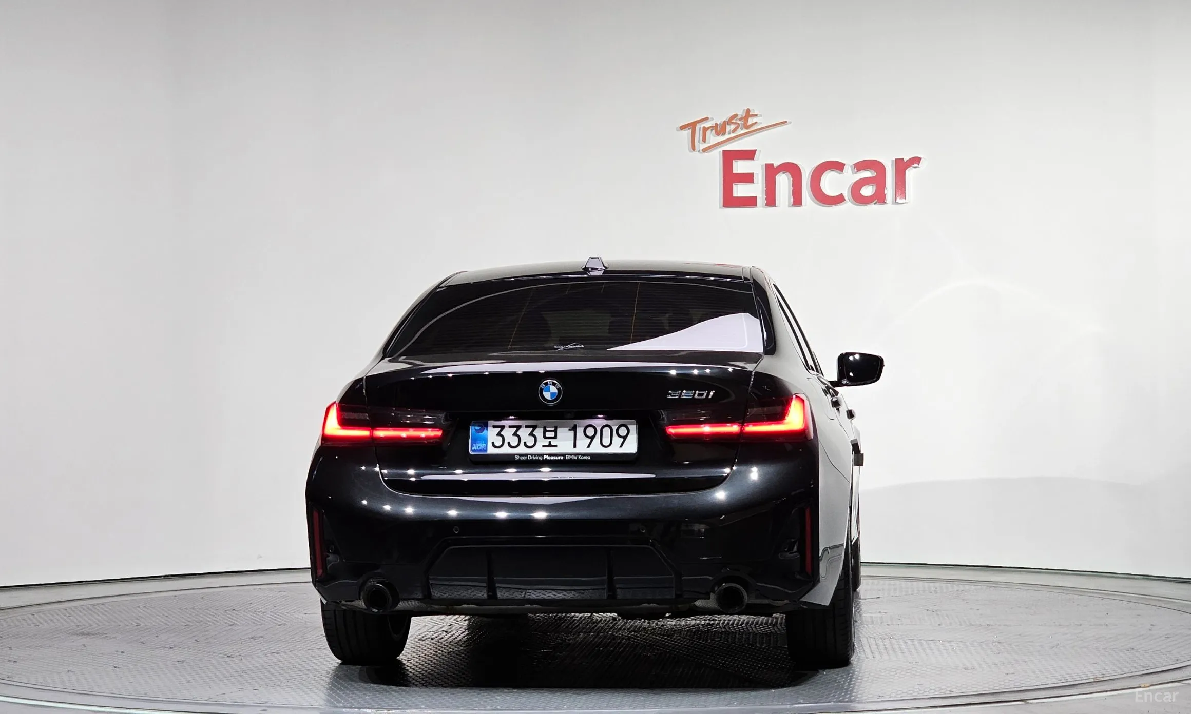 BMW 3 Series (G20) превью 4