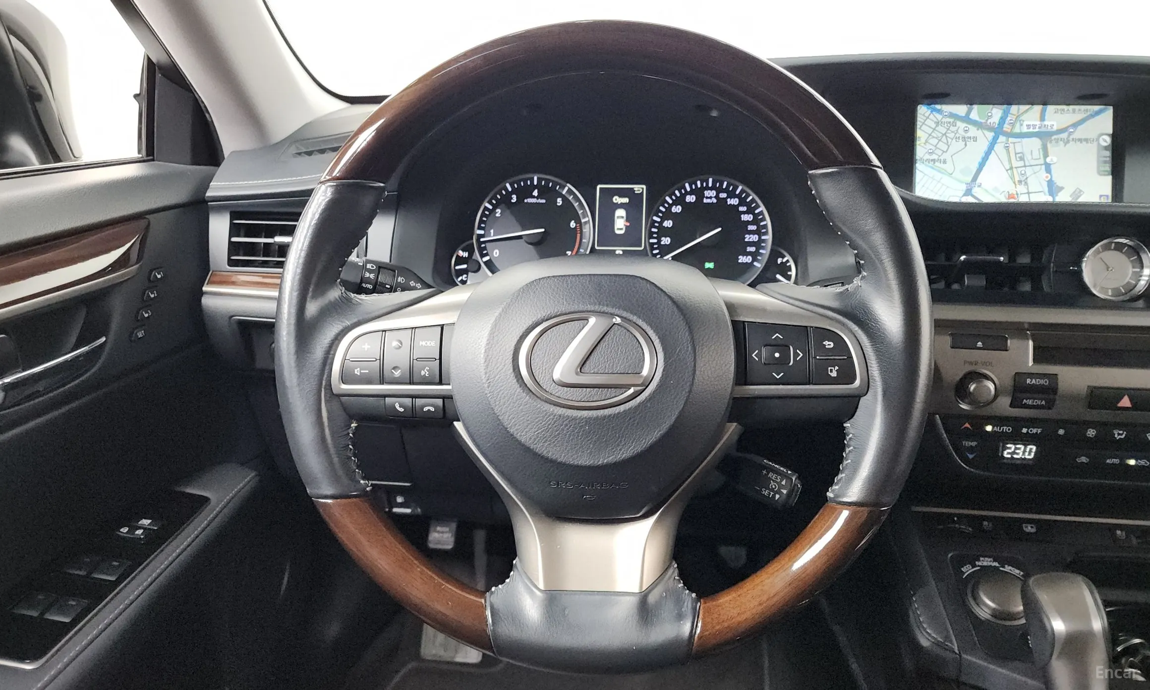 Lexus New ES350 превью 14