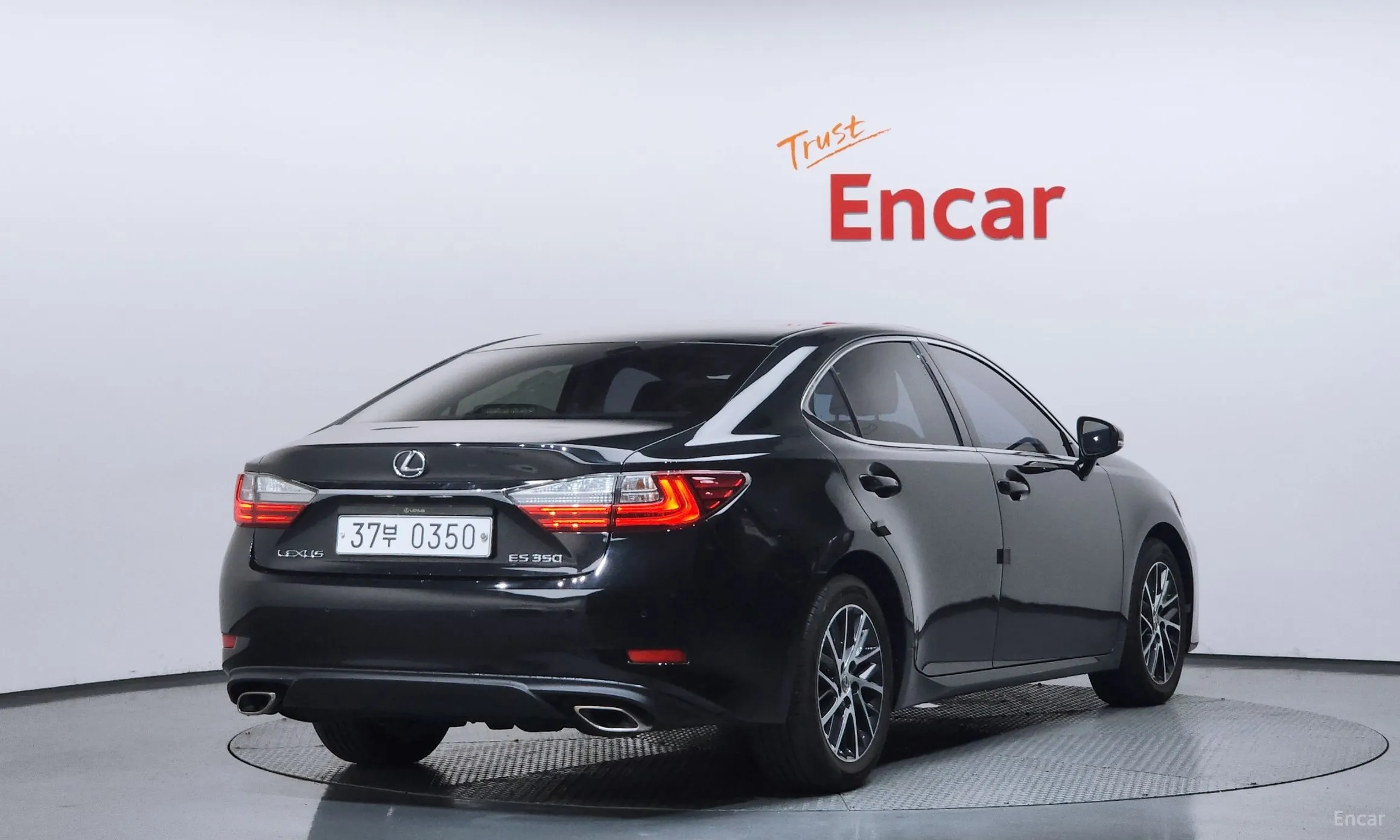 Lexus New ES350