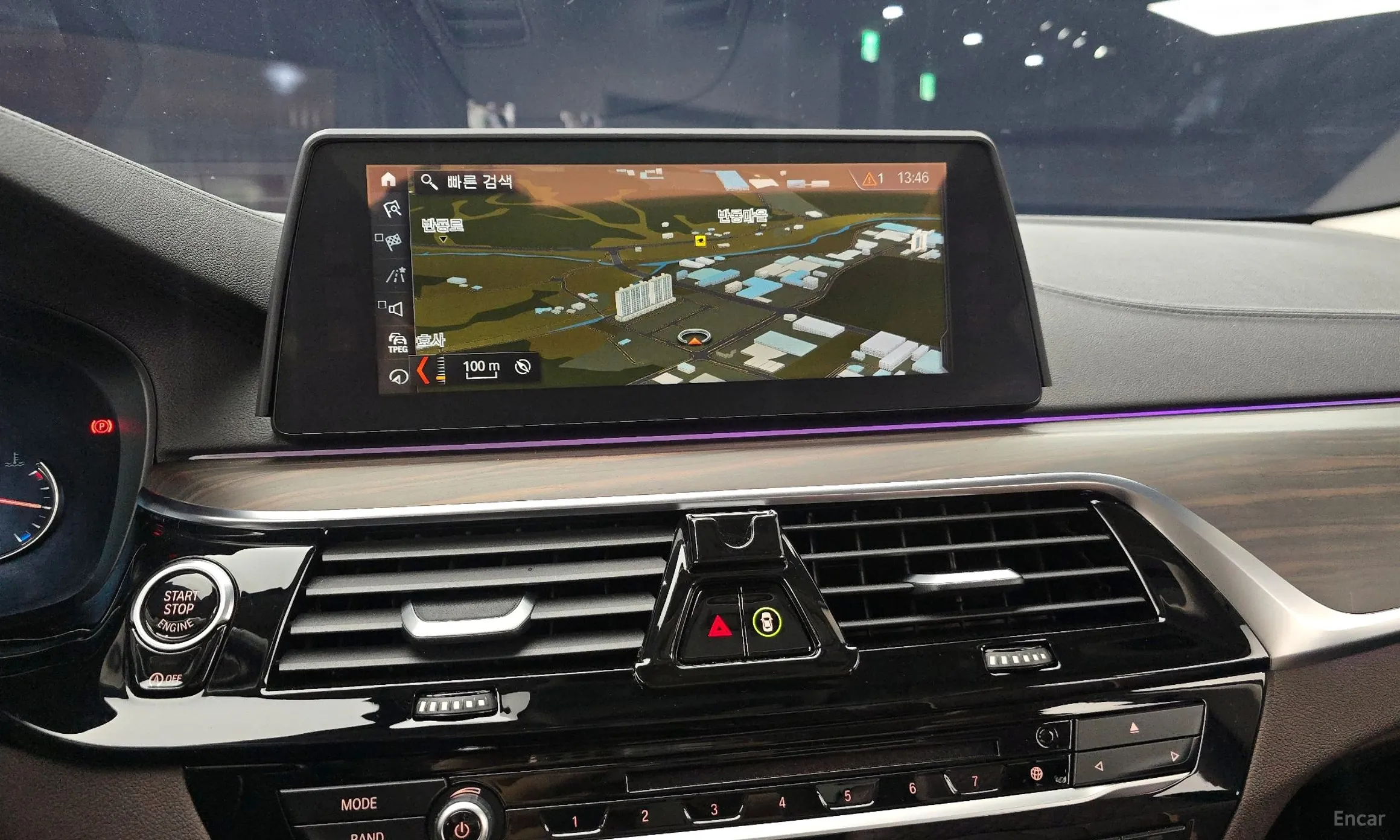 BMW 5 Series (G30) превью 16