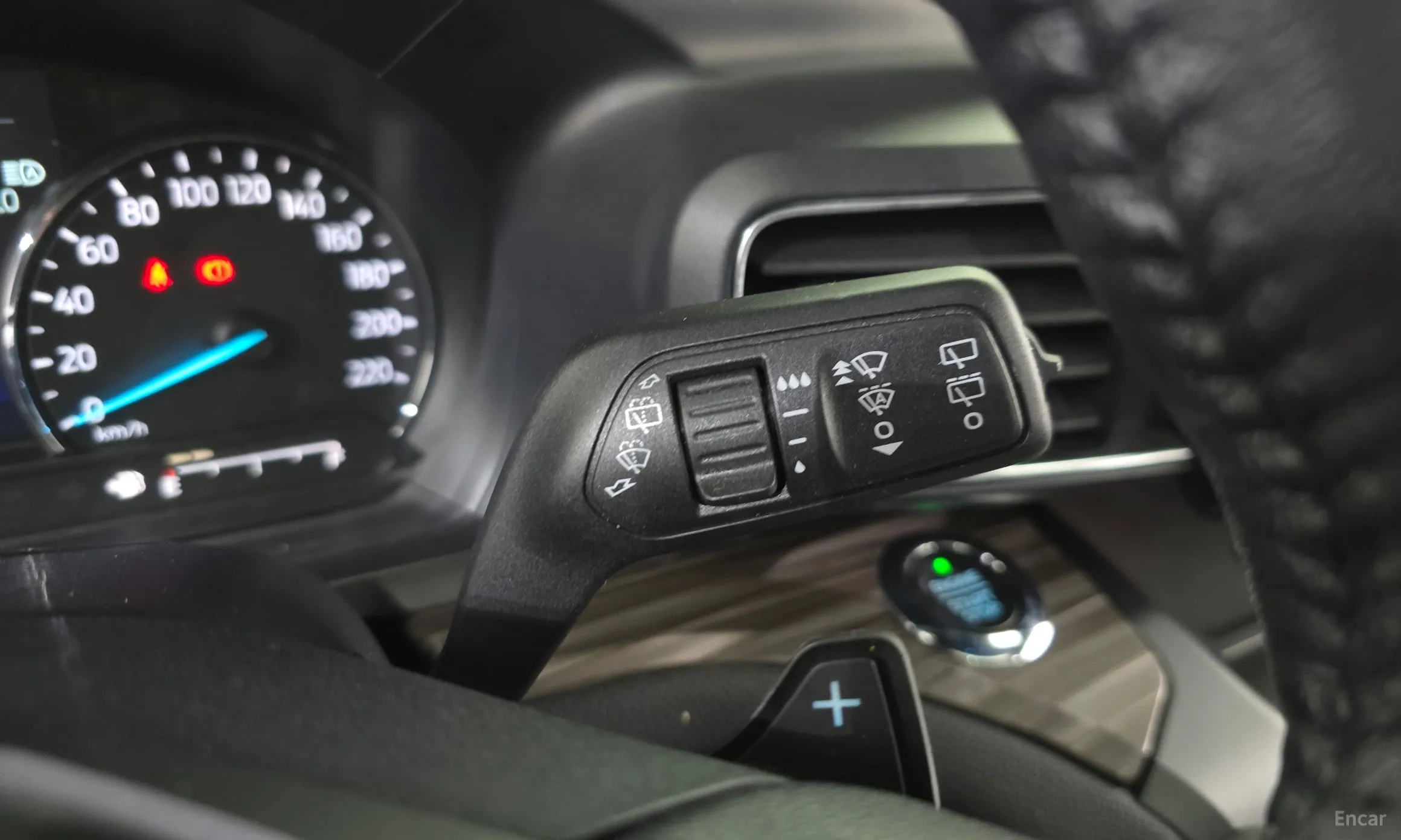 Ford Explorer 6th Generation превью 20