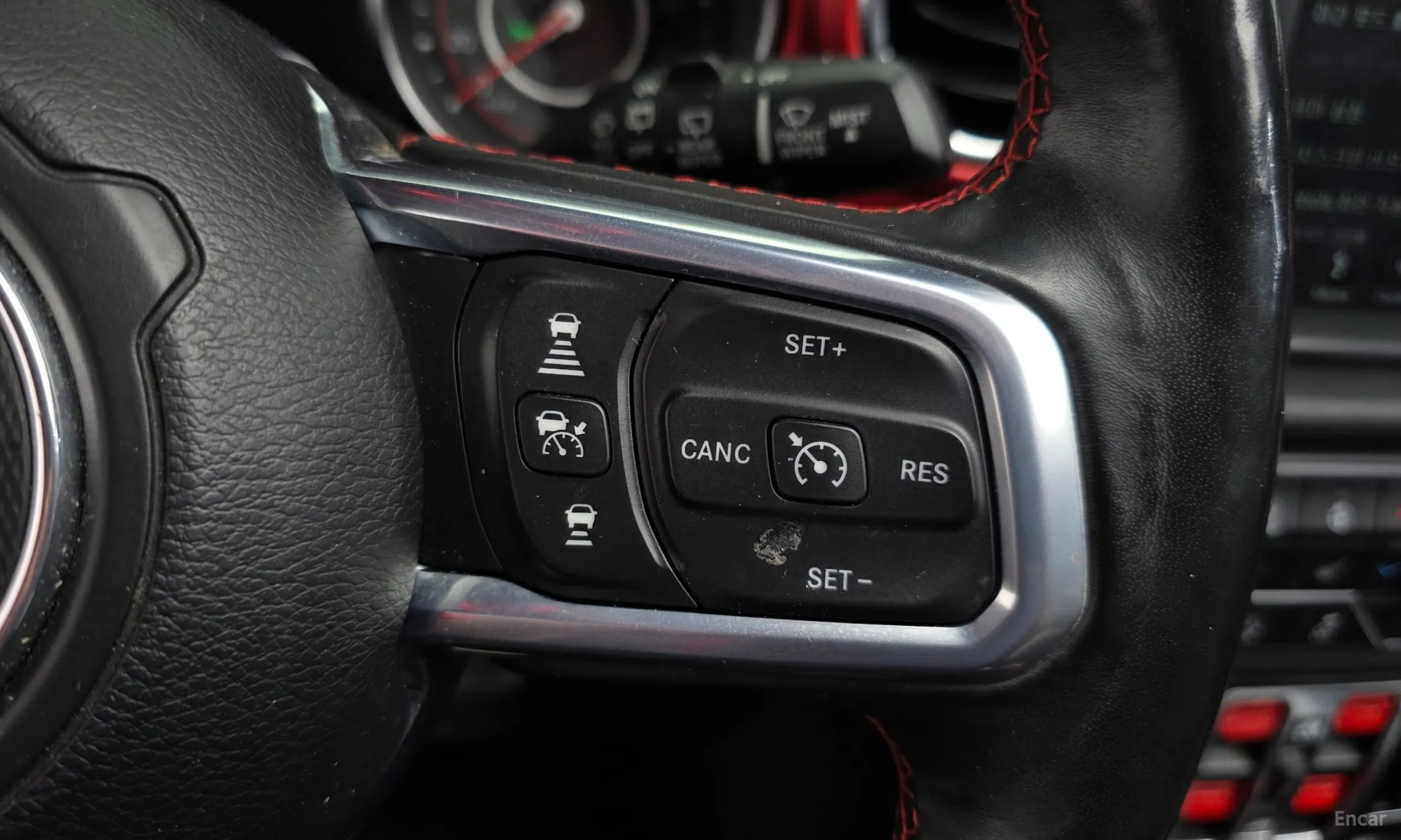 Jeep Wrangler (JL) превью 18