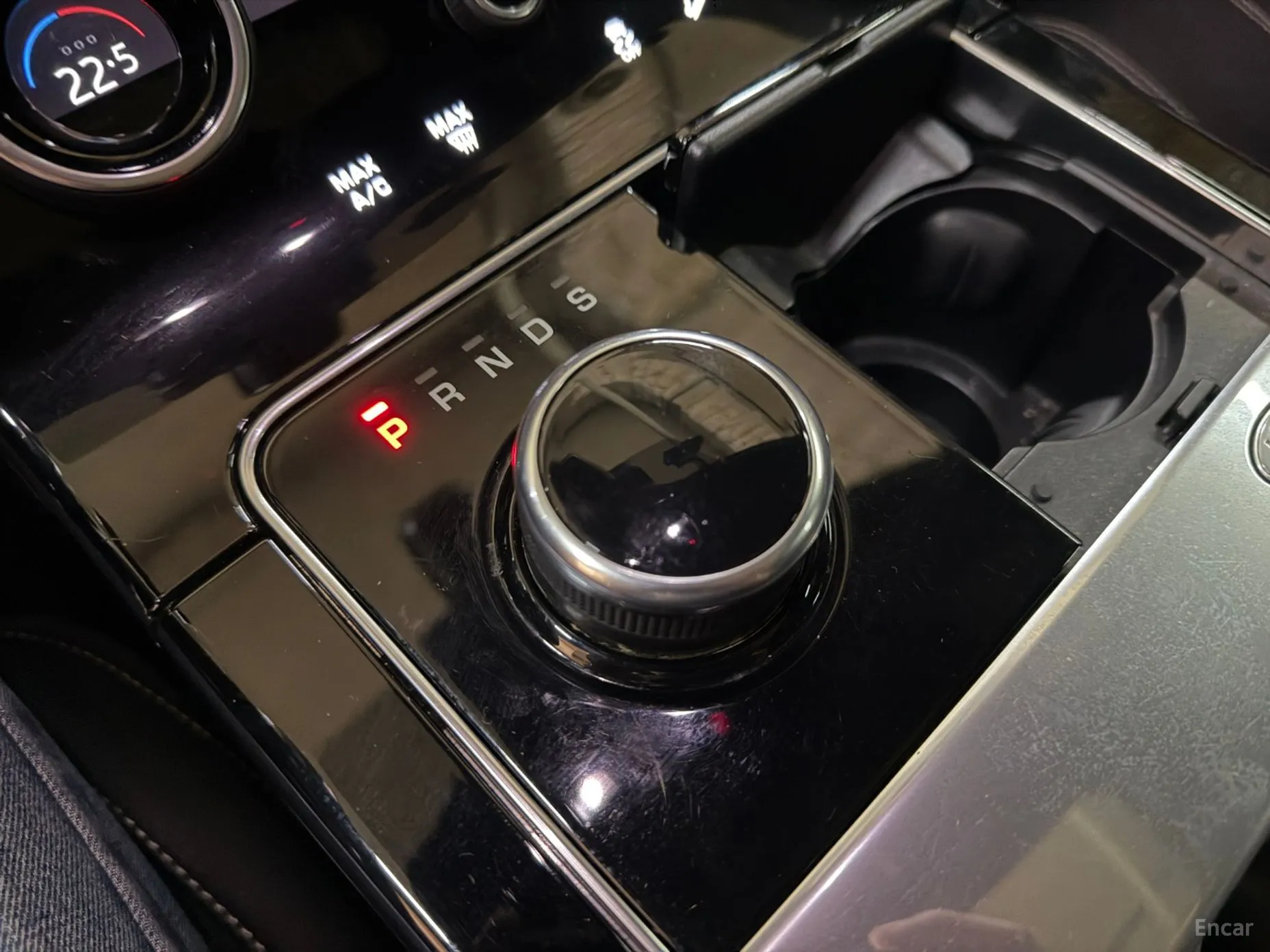 Land Rover Range Rover Bella превью 14
