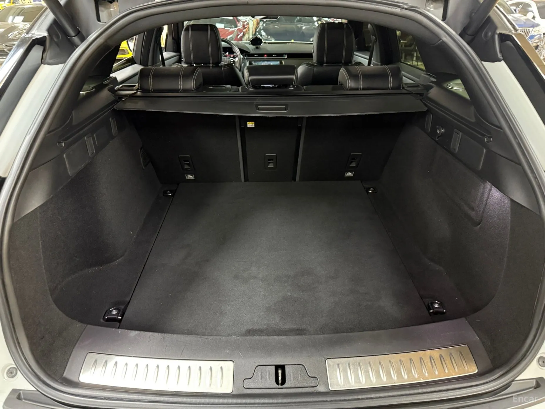 Land Rover Range Rover Bella превью 20