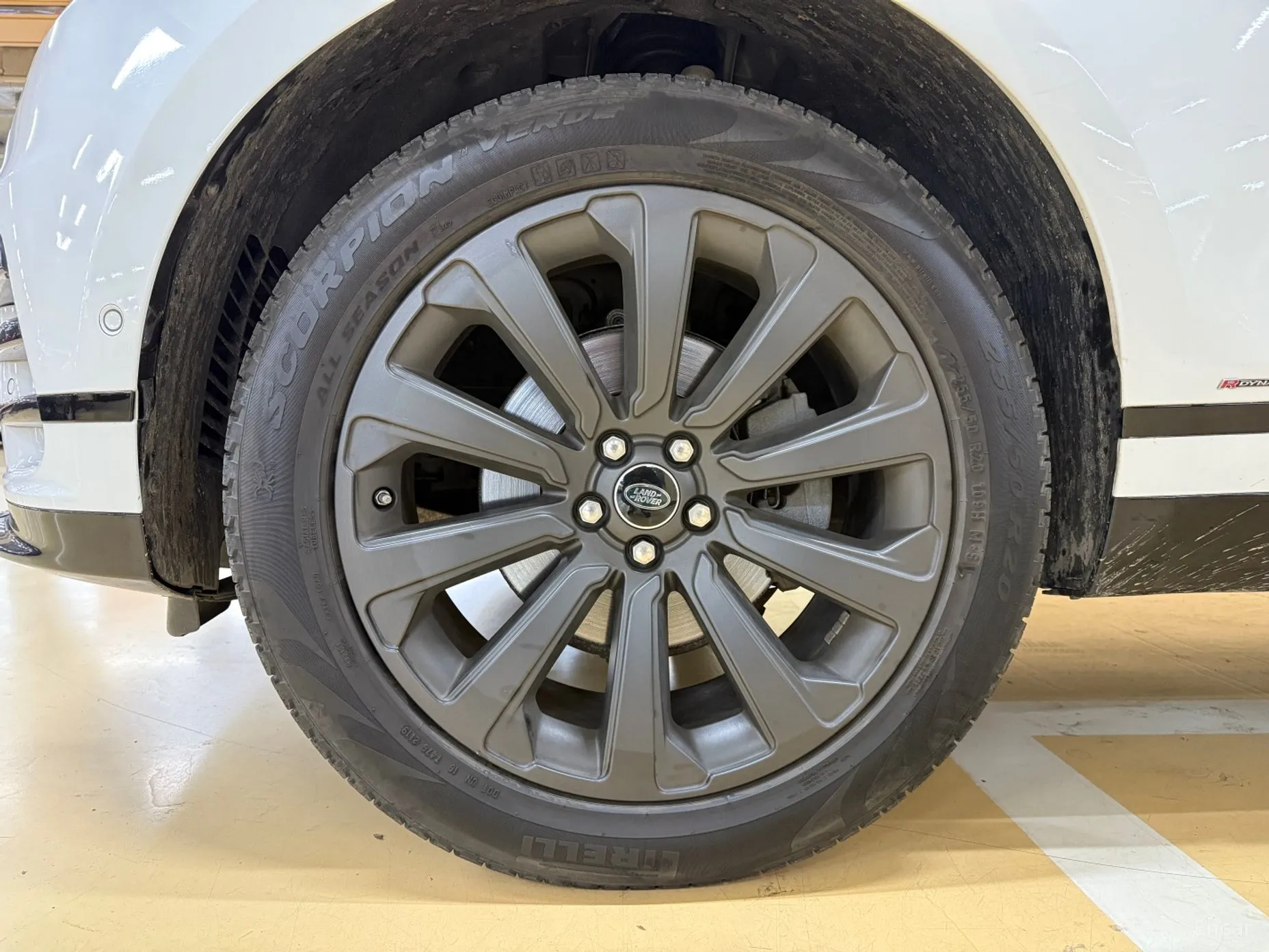Land Rover Range Rover Bella превью 5