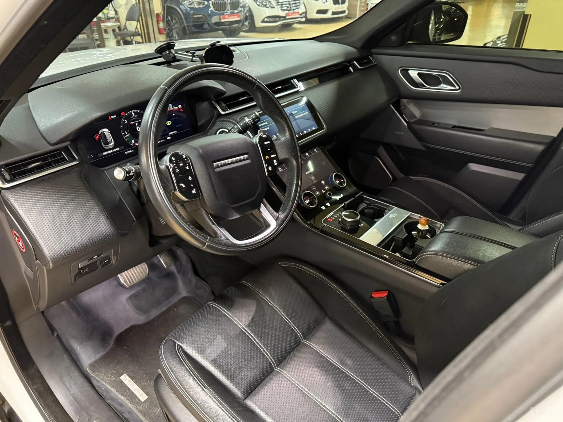 Land Rover Range Rover Bella превью 9