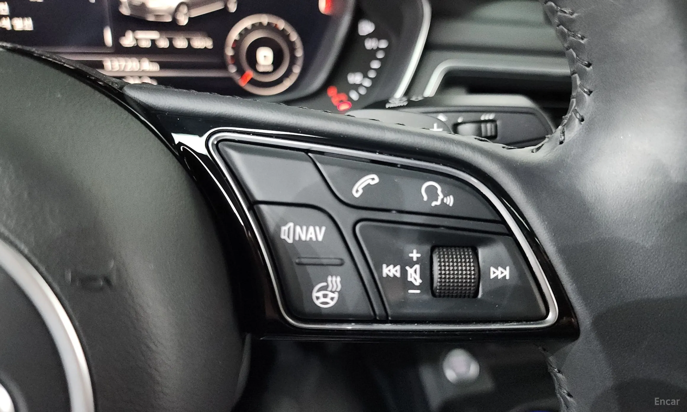 Audi A4 (B9) превью 16