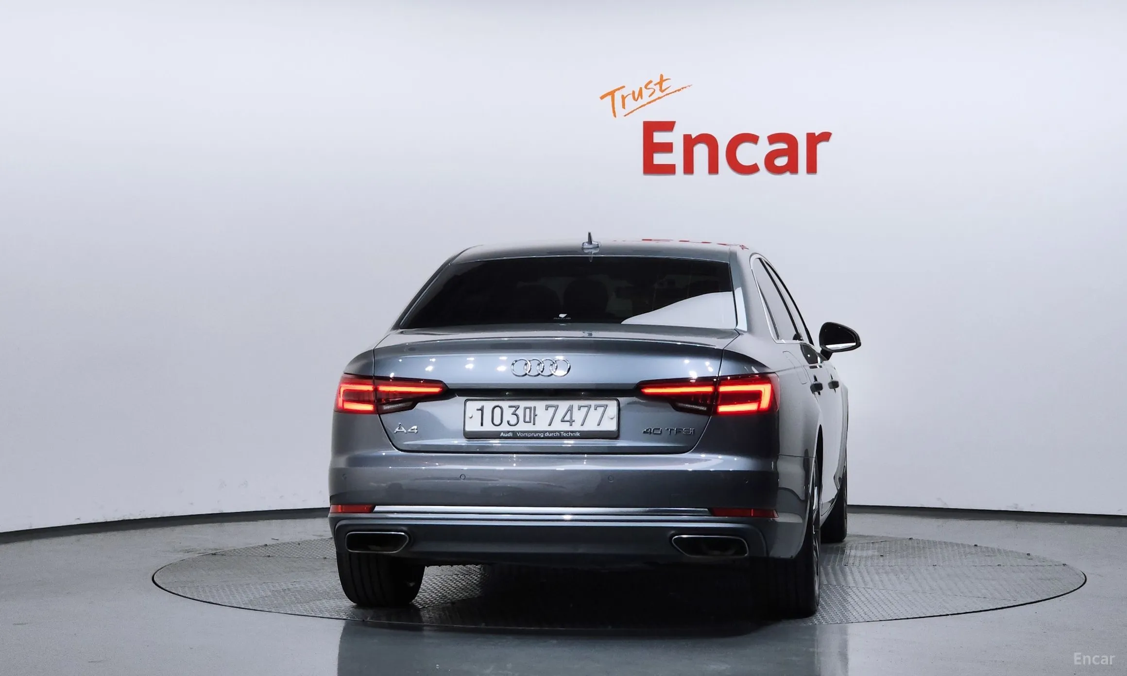 Audi A4 (B9) превью 4
