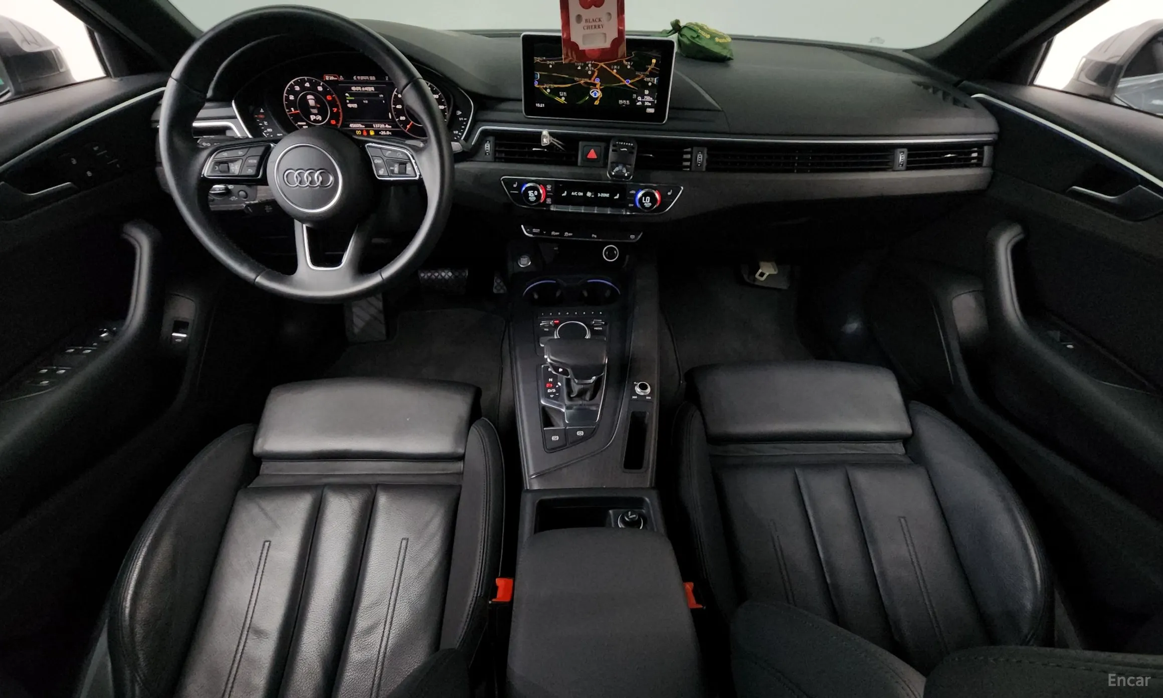 Audi A4 (B9) превью 7