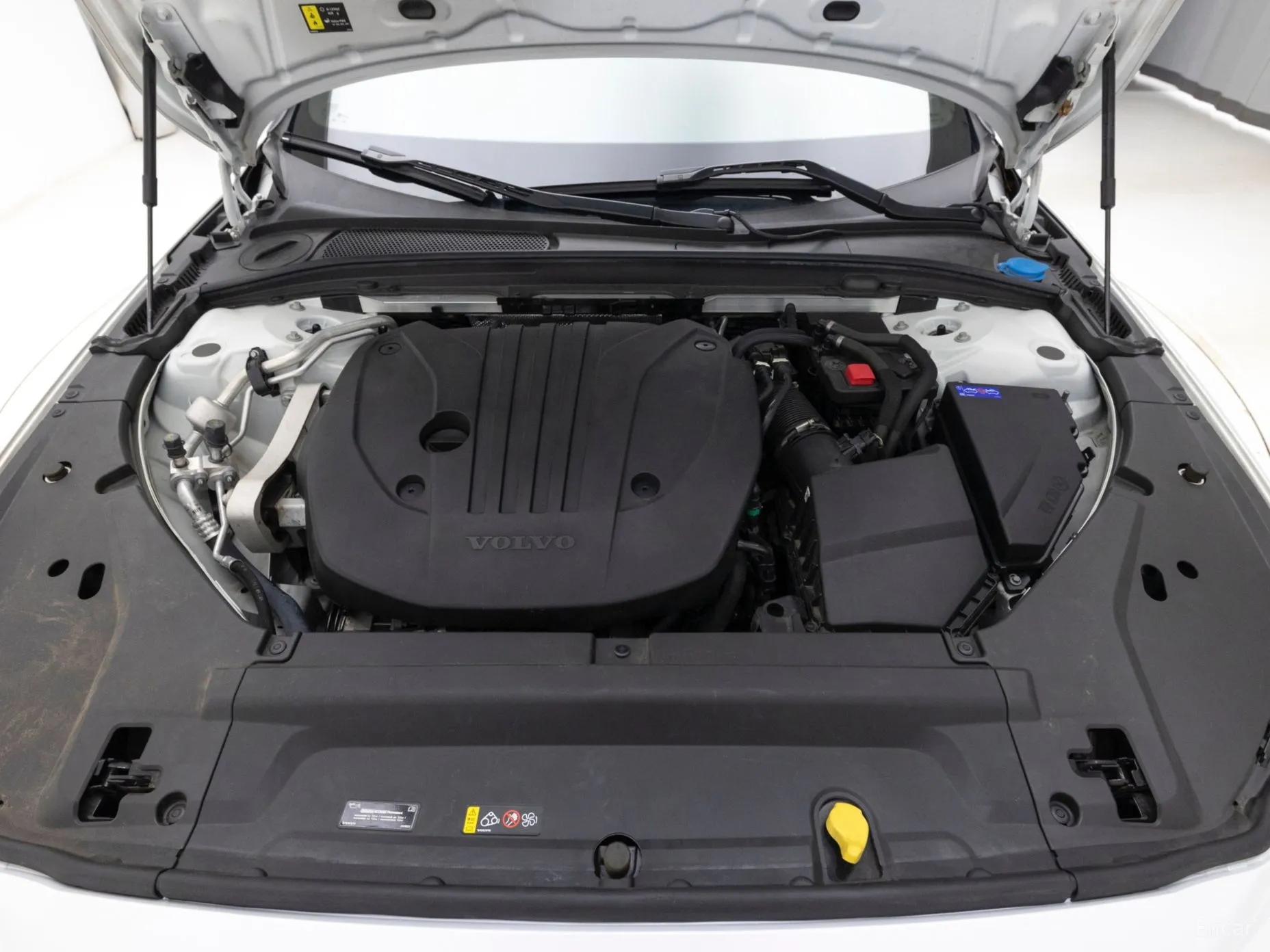 Volvo S90 превью 6