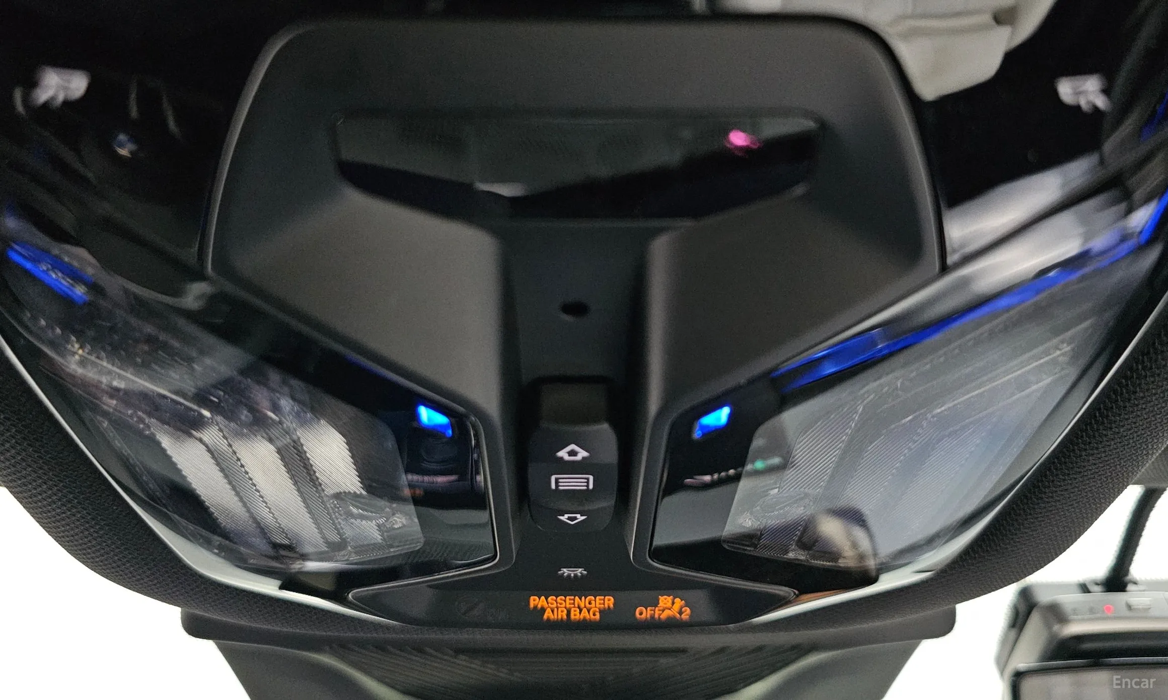 BMW 5 Series (G60) превью 17