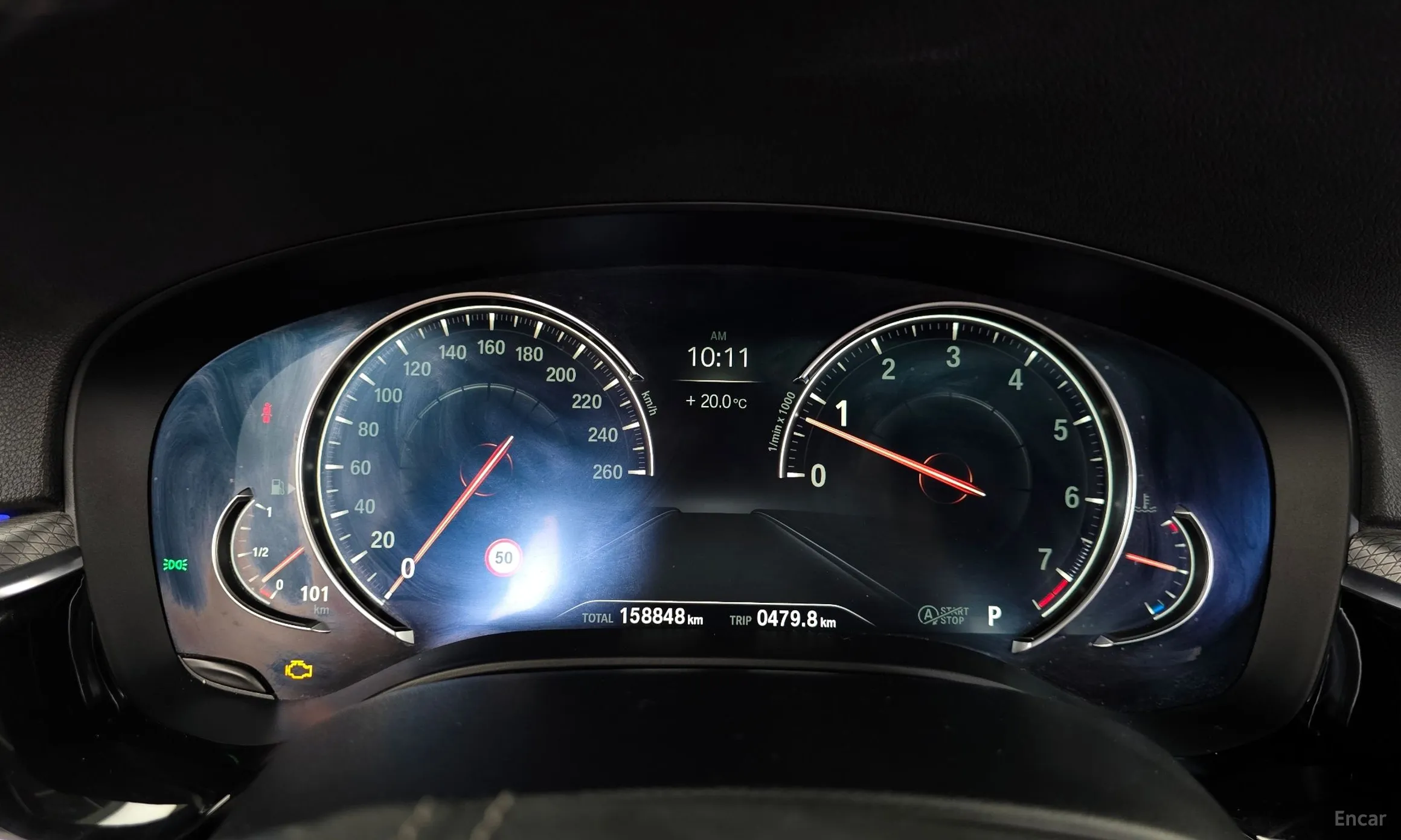 BMW 5 Series (G30) превью 8