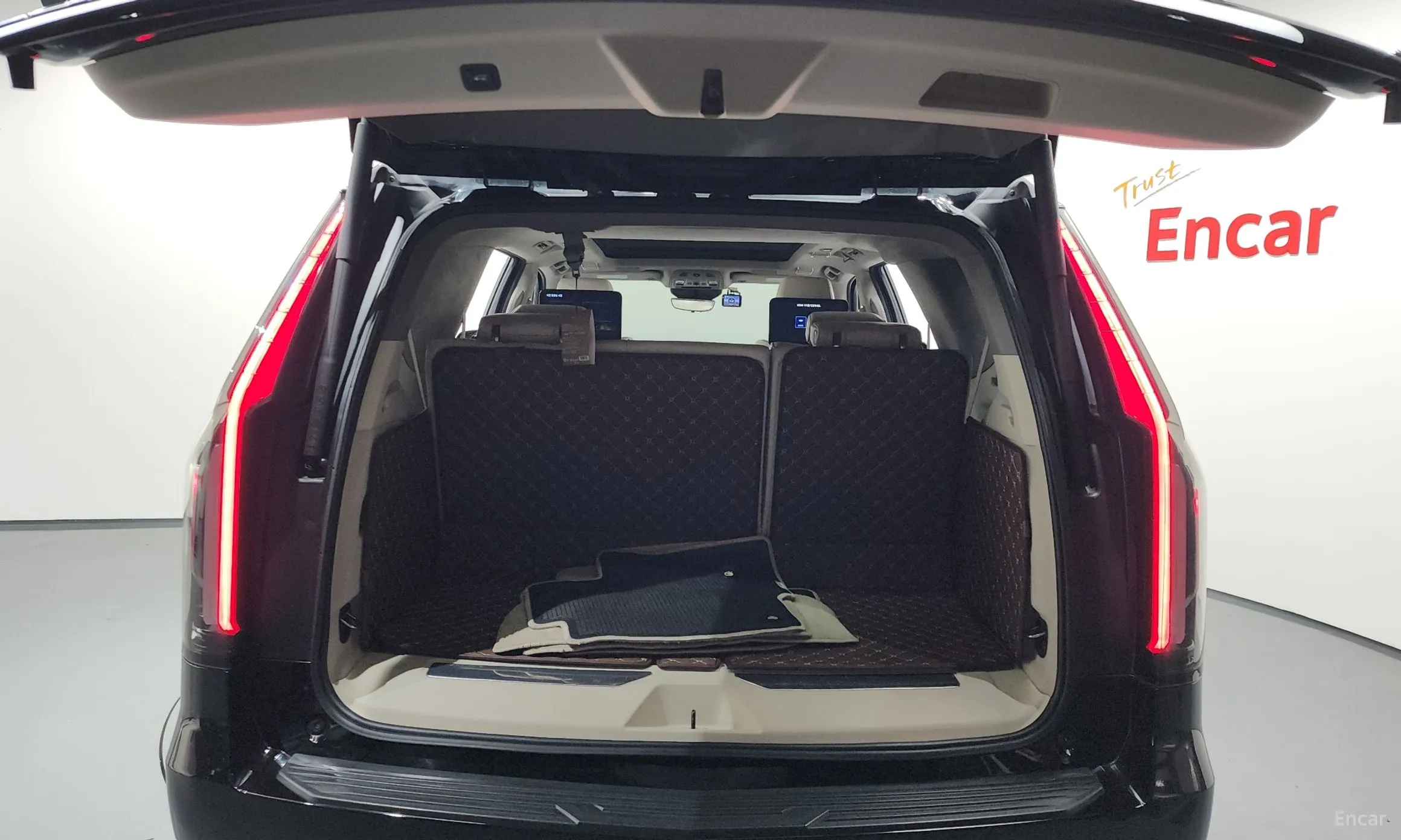 Cadillac Escalade 5th Generation превью 20