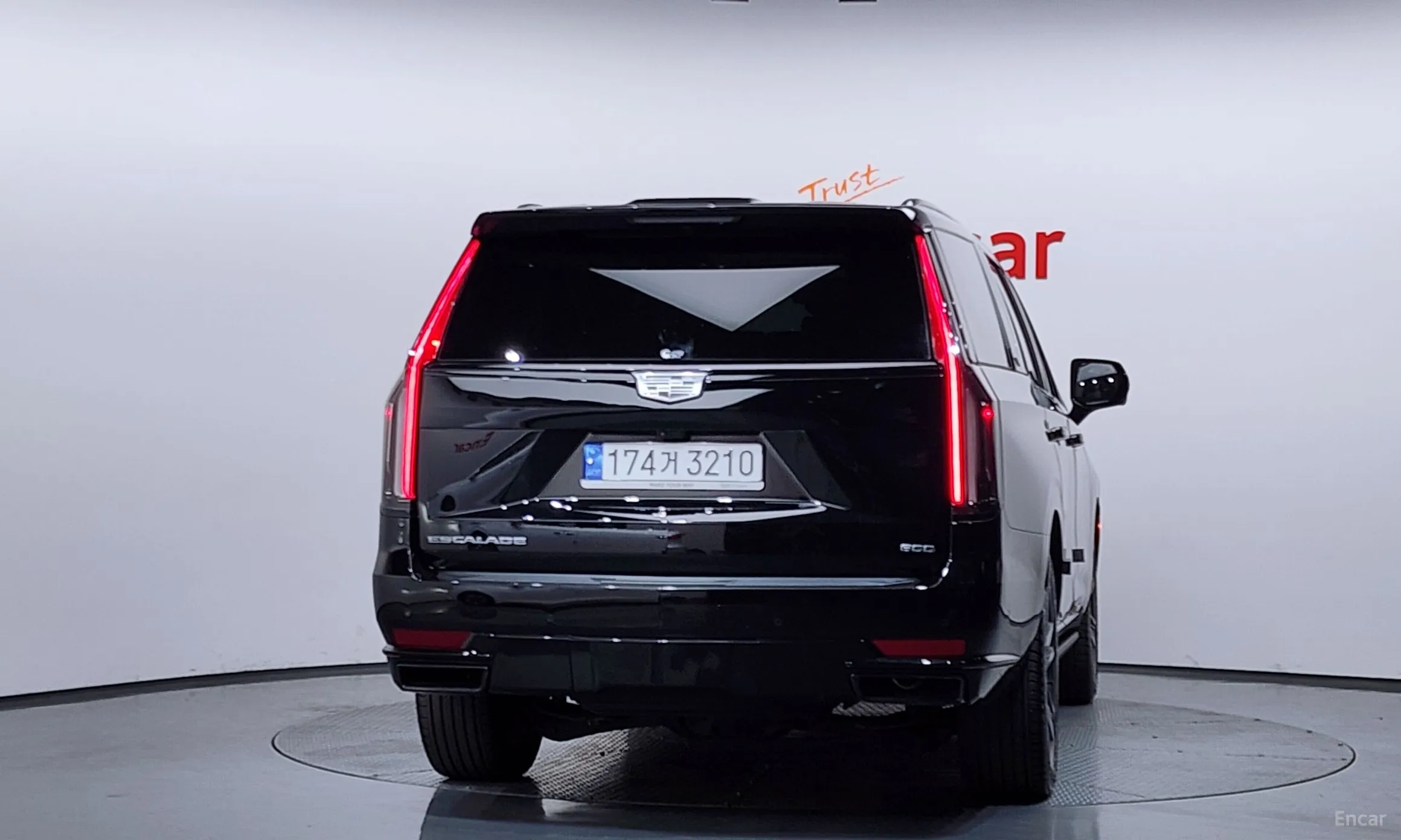 Cadillac Escalade 5th Generation превью 4