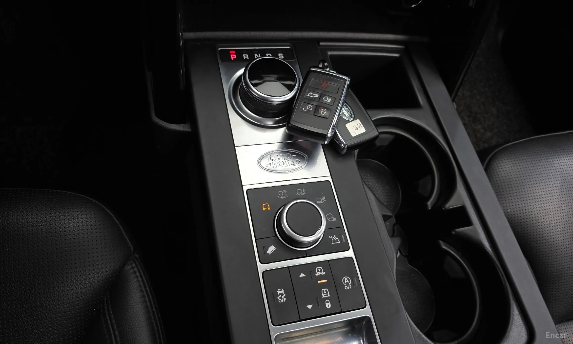Land Rover Discovery 5 превью 9