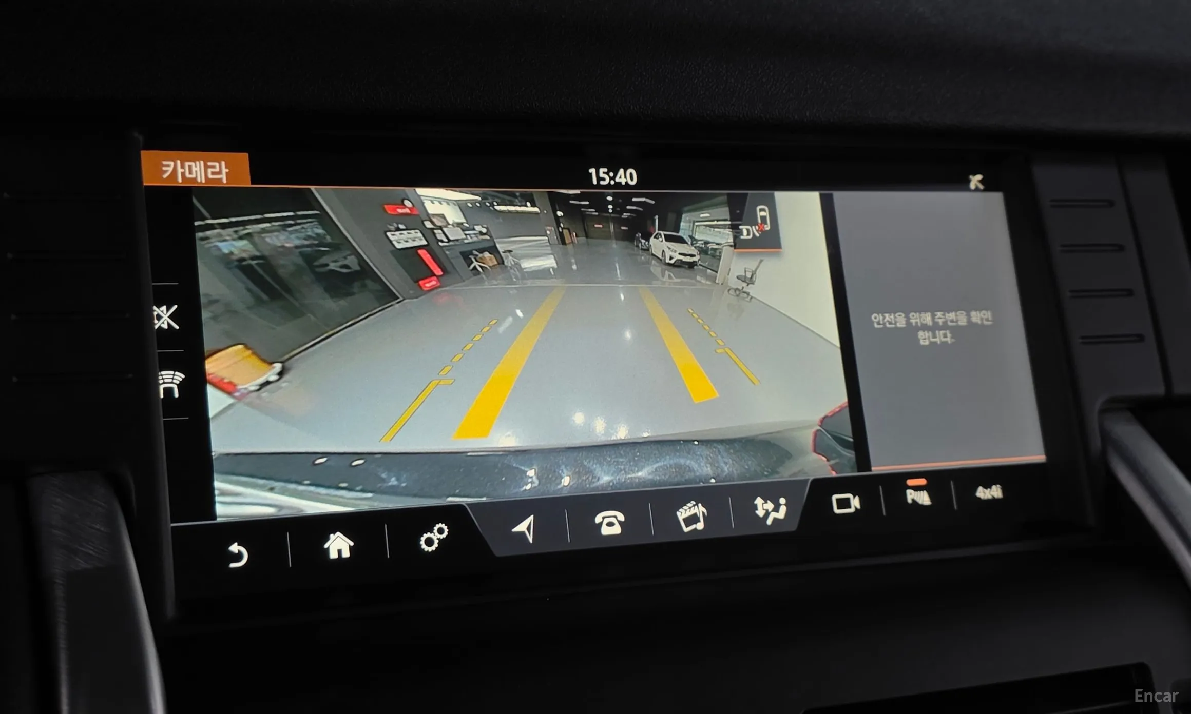 Land Rover Discovery Sports превью 16