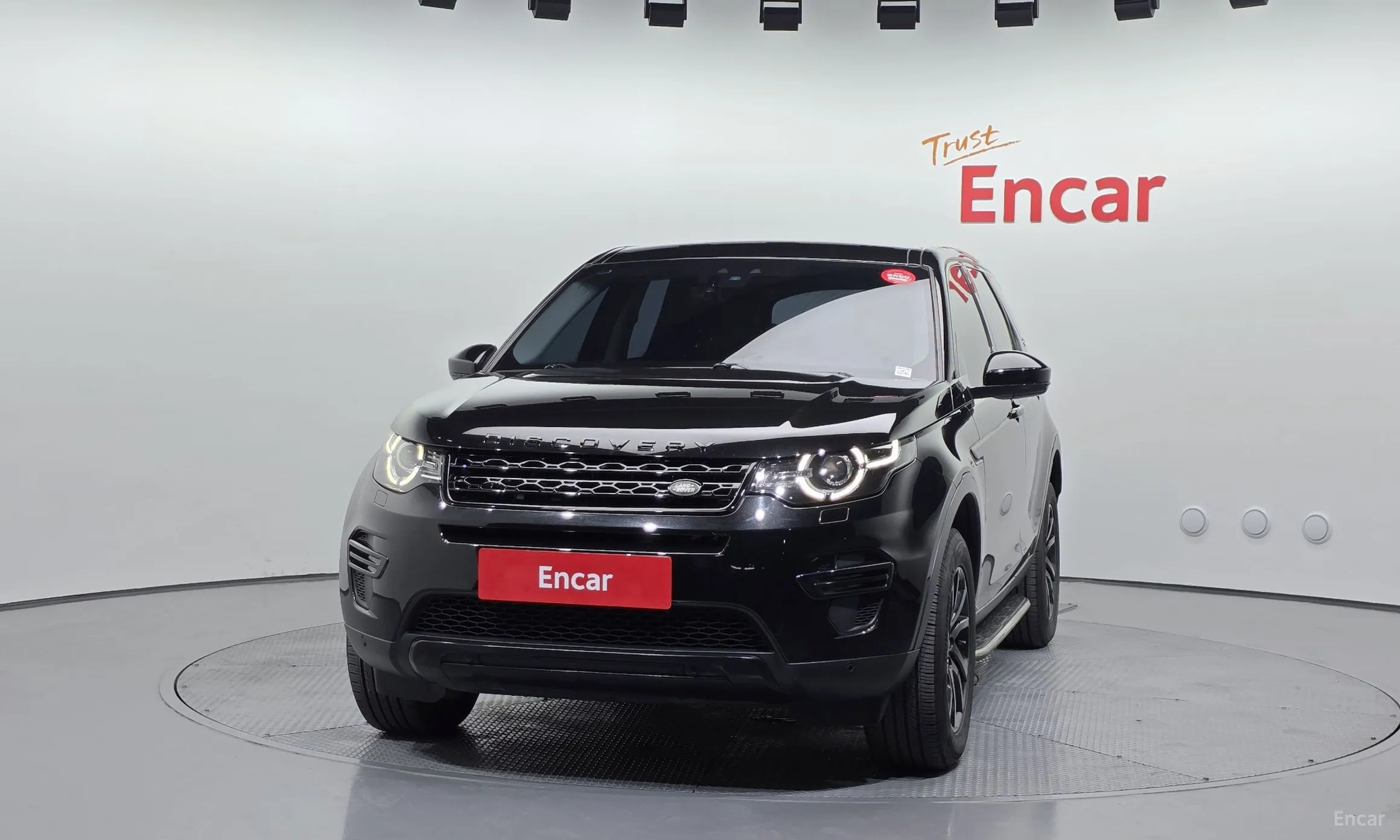 Land Rover Discovery Sports превью 3