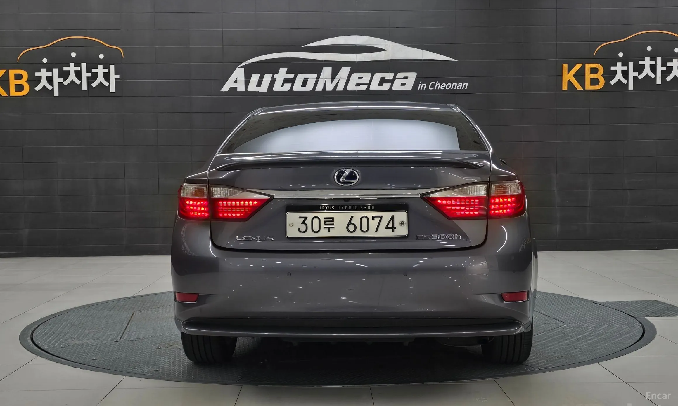 Lexus New ES300h превью 4
