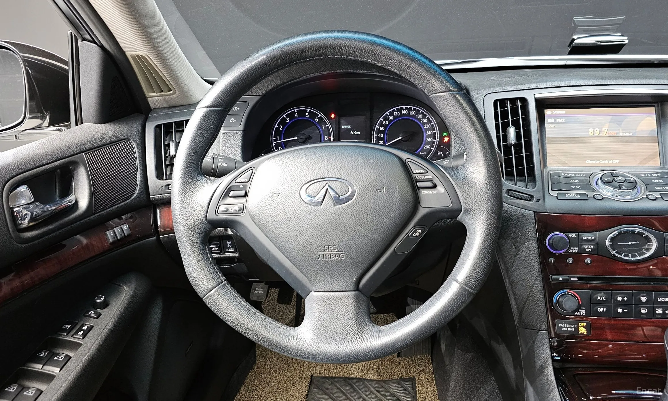 Infiniti G25 превью 12