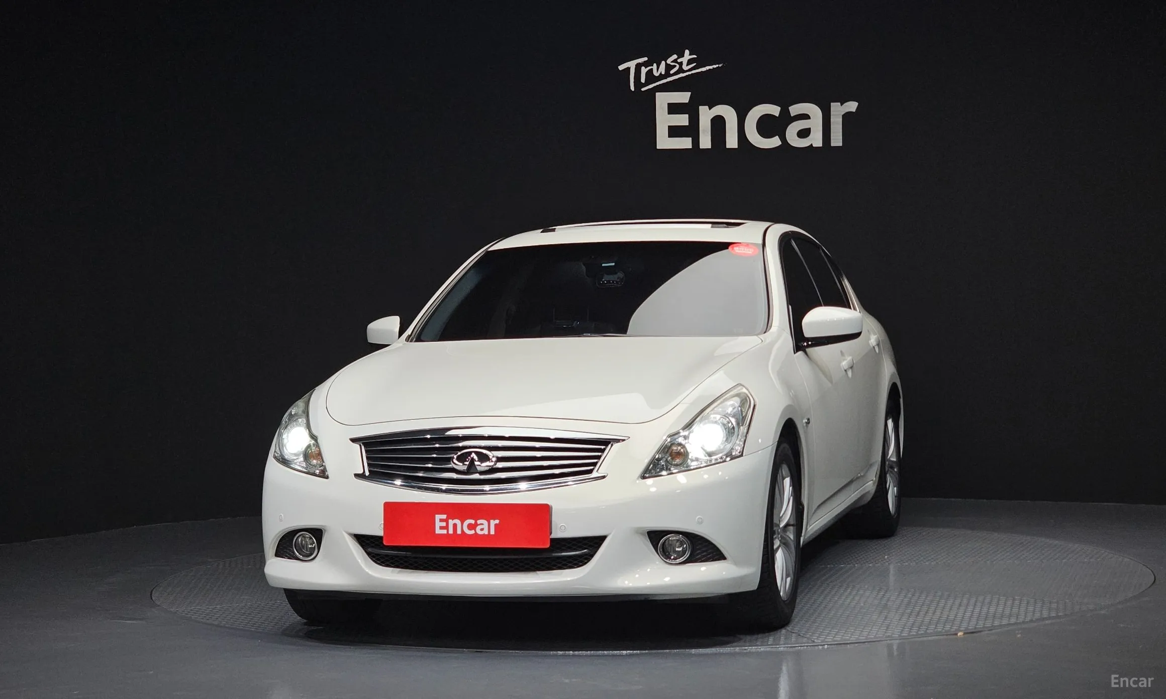 Infiniti G25 превью 3