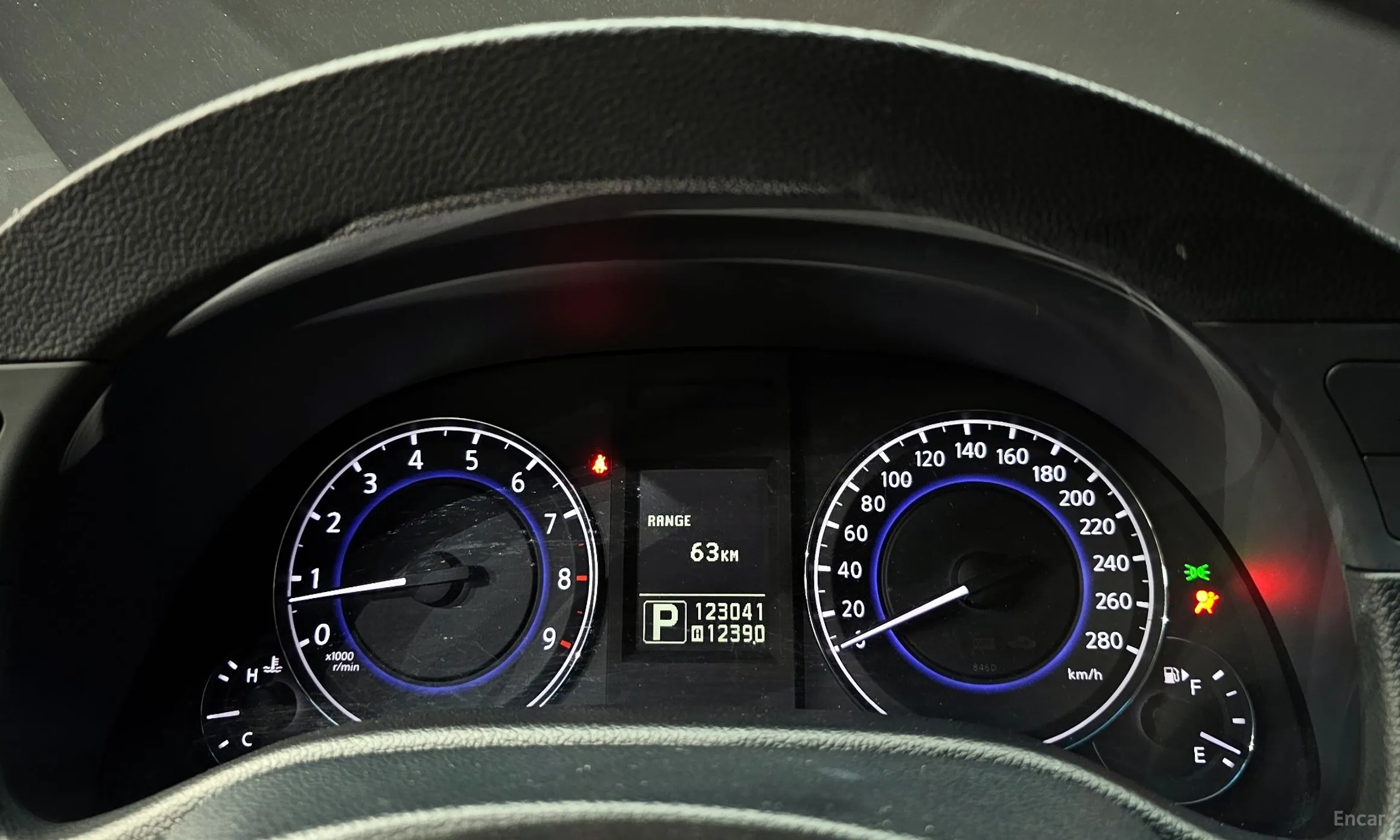 Infiniti G25 превью 8