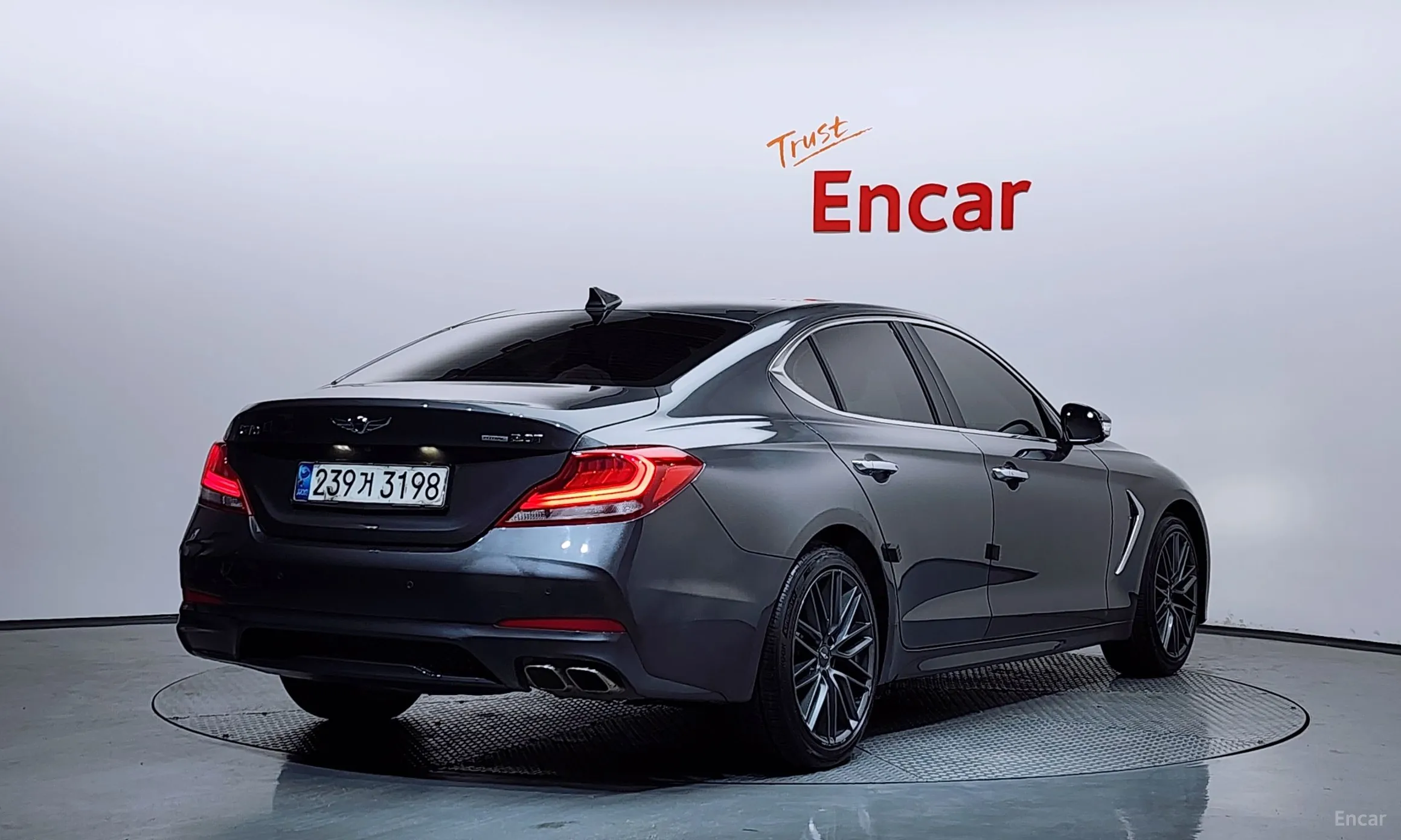 Genesis G70 превью 2