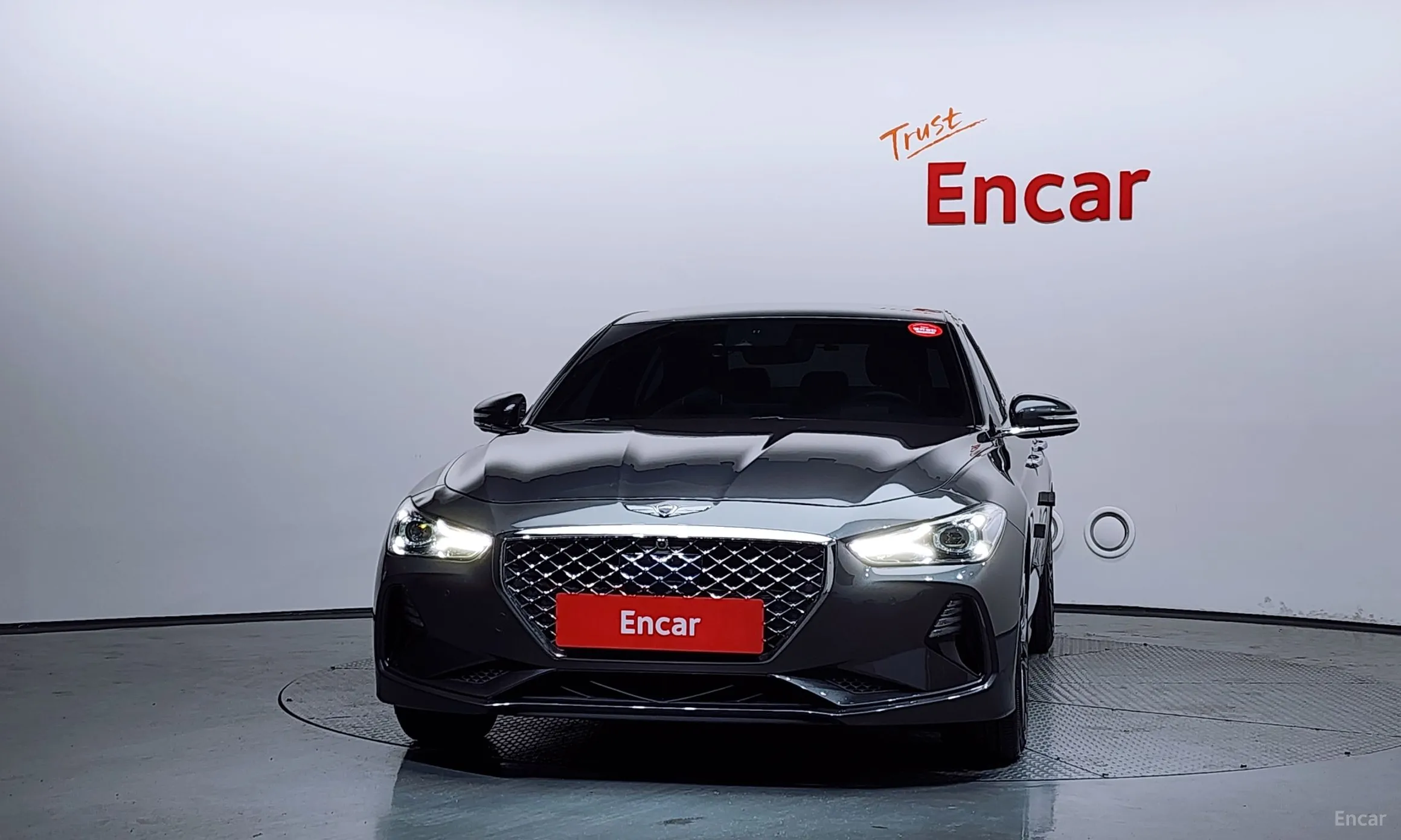 Genesis G70 превью 3