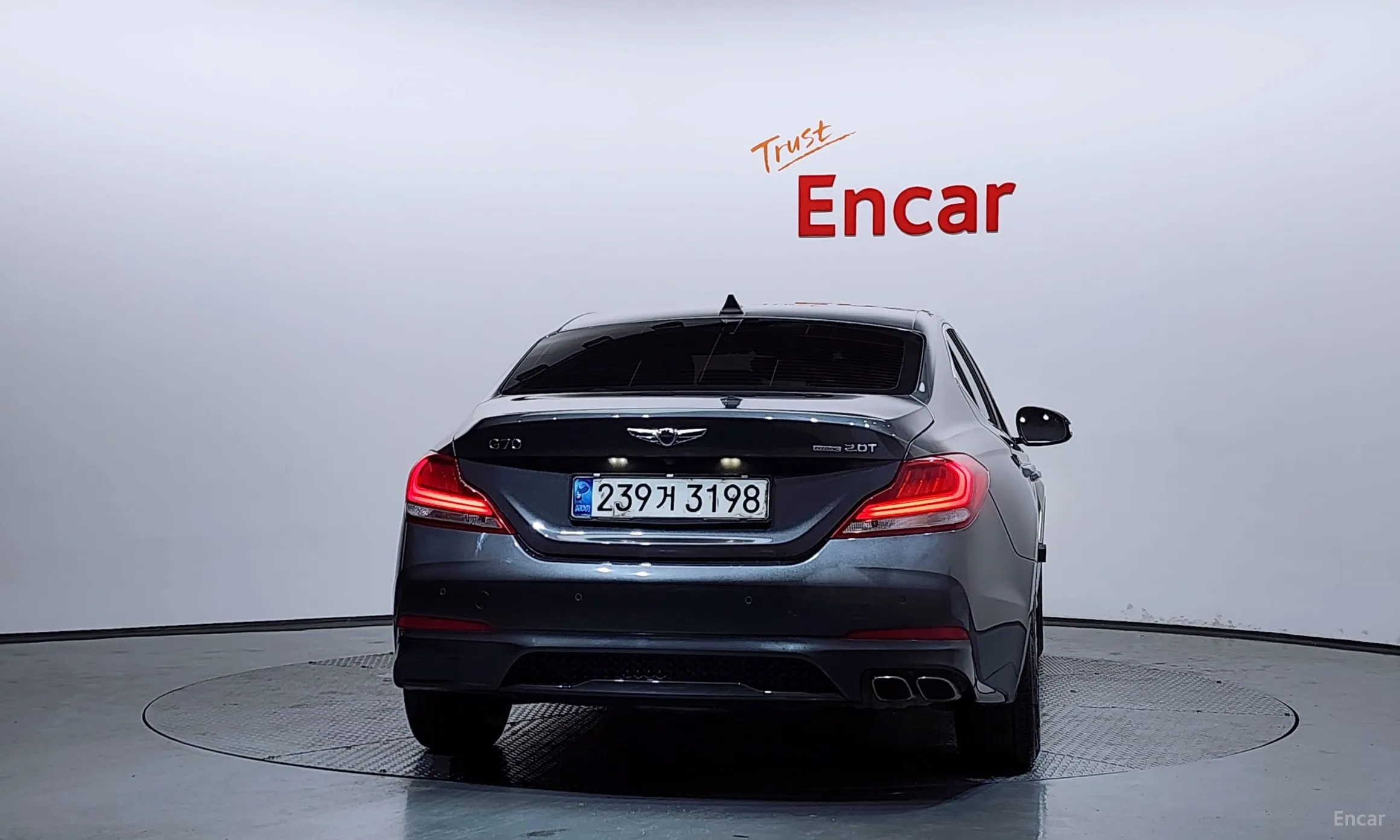 Genesis G70 превью 4