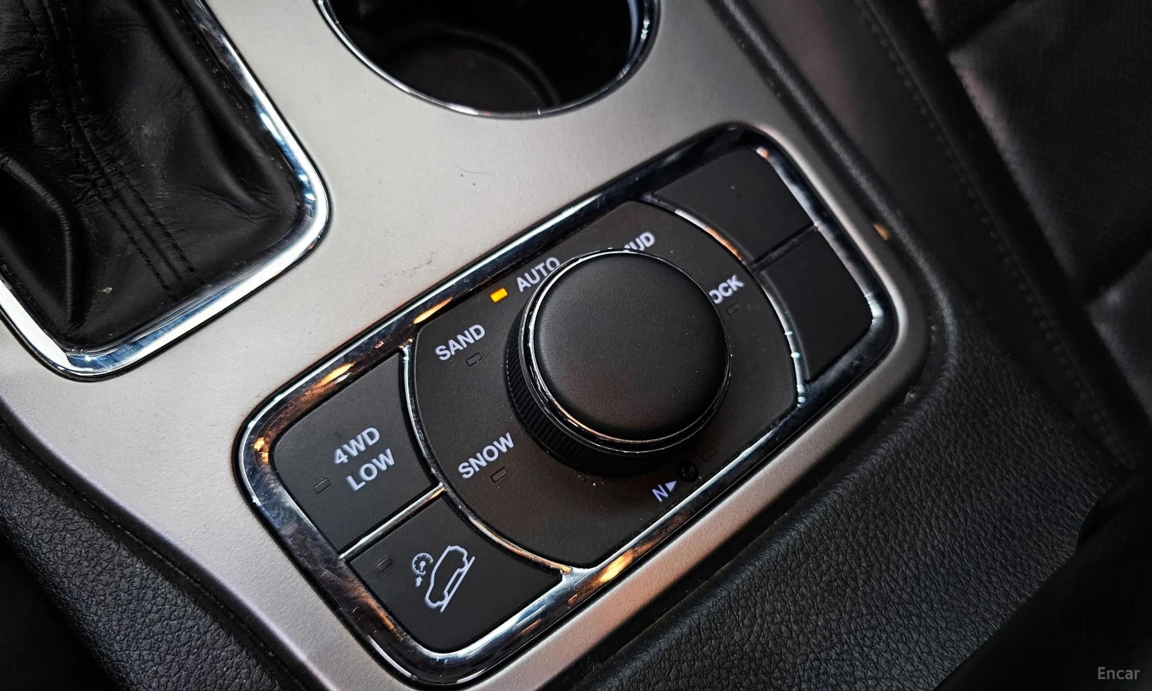 Jeep Grand Cherokee превью 18