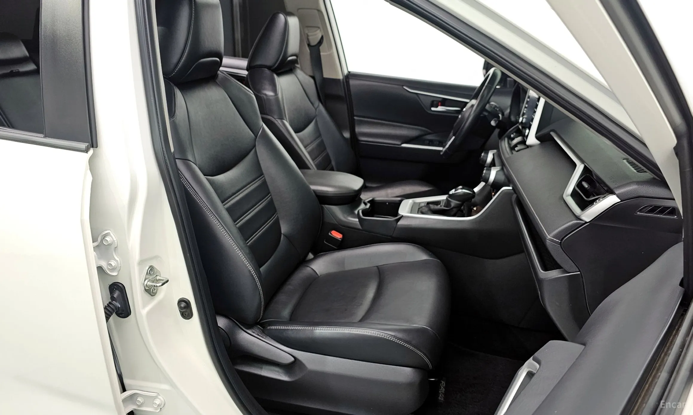 Toyota RAV4 5th Generation превью 11