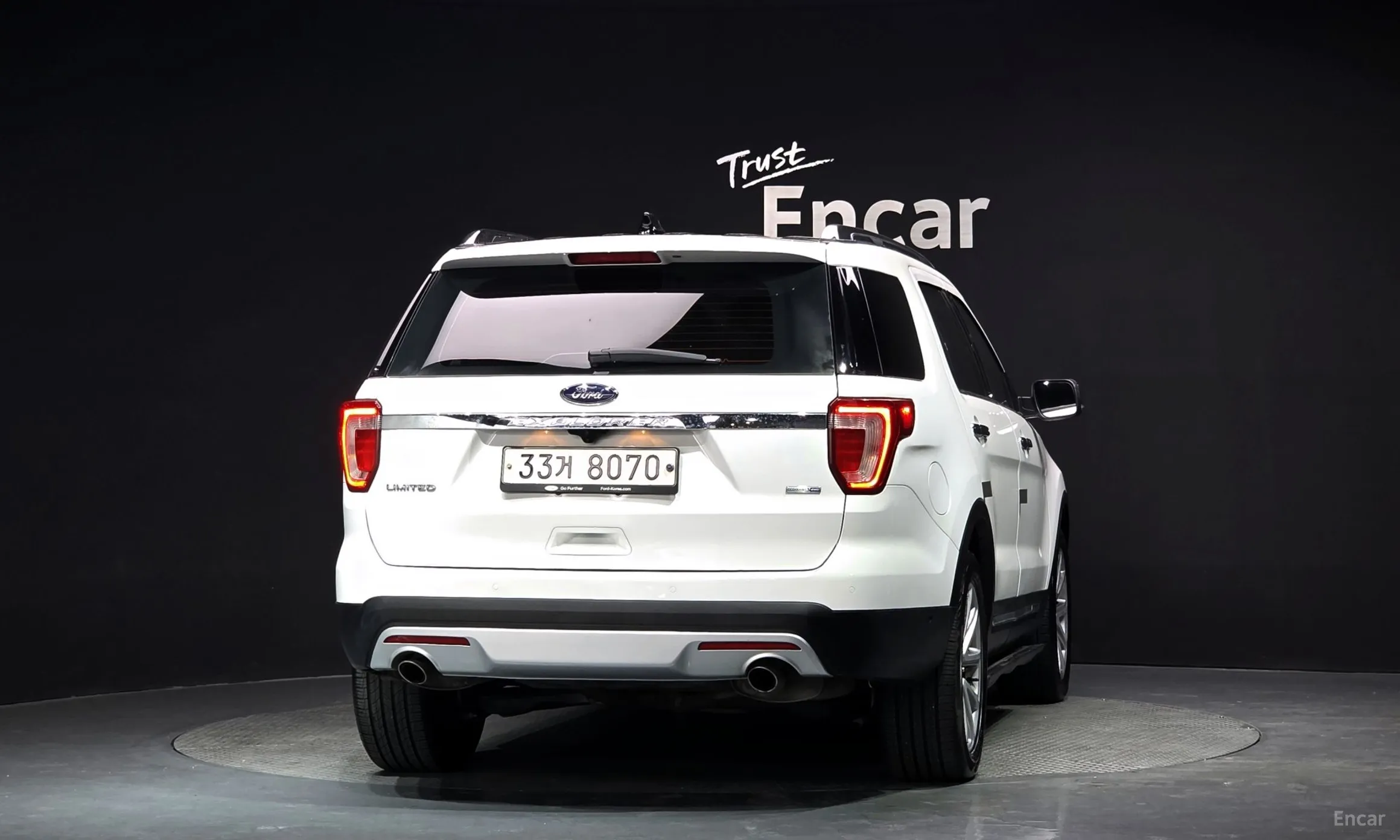 Ford Explorer превью 4