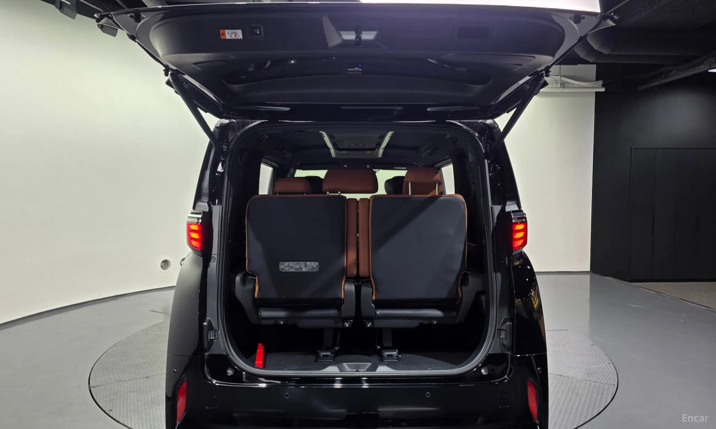 Toyota Alphard 4th Generation превью 20