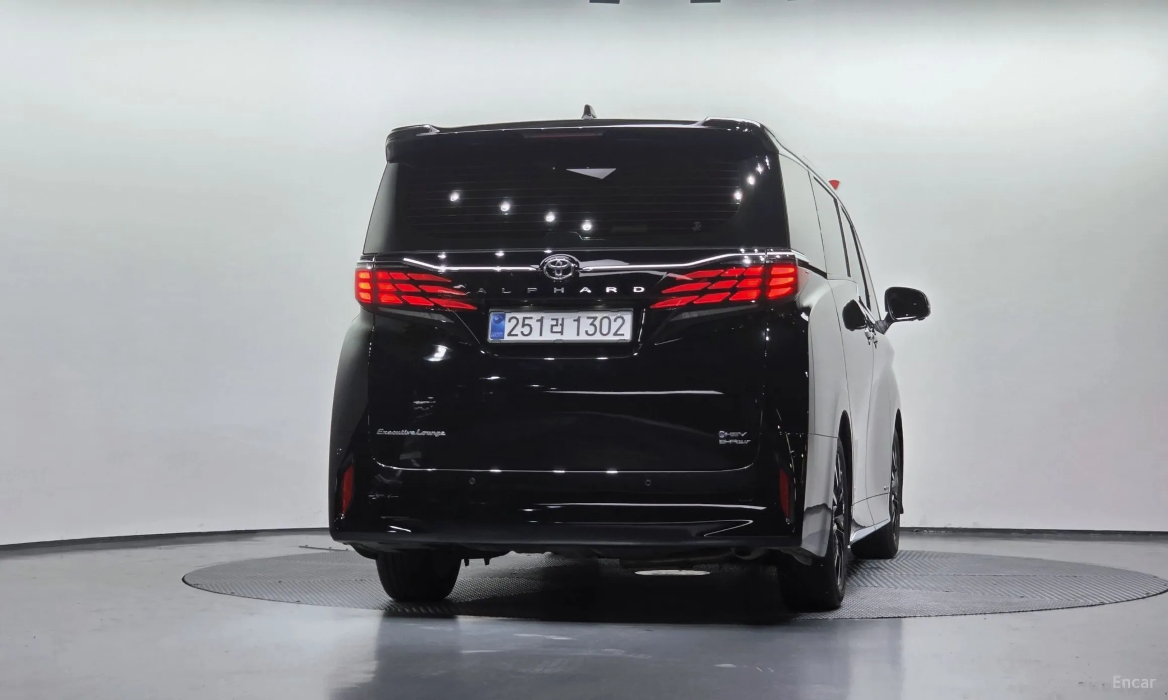 Toyota Alphard 4th Generation превью 4