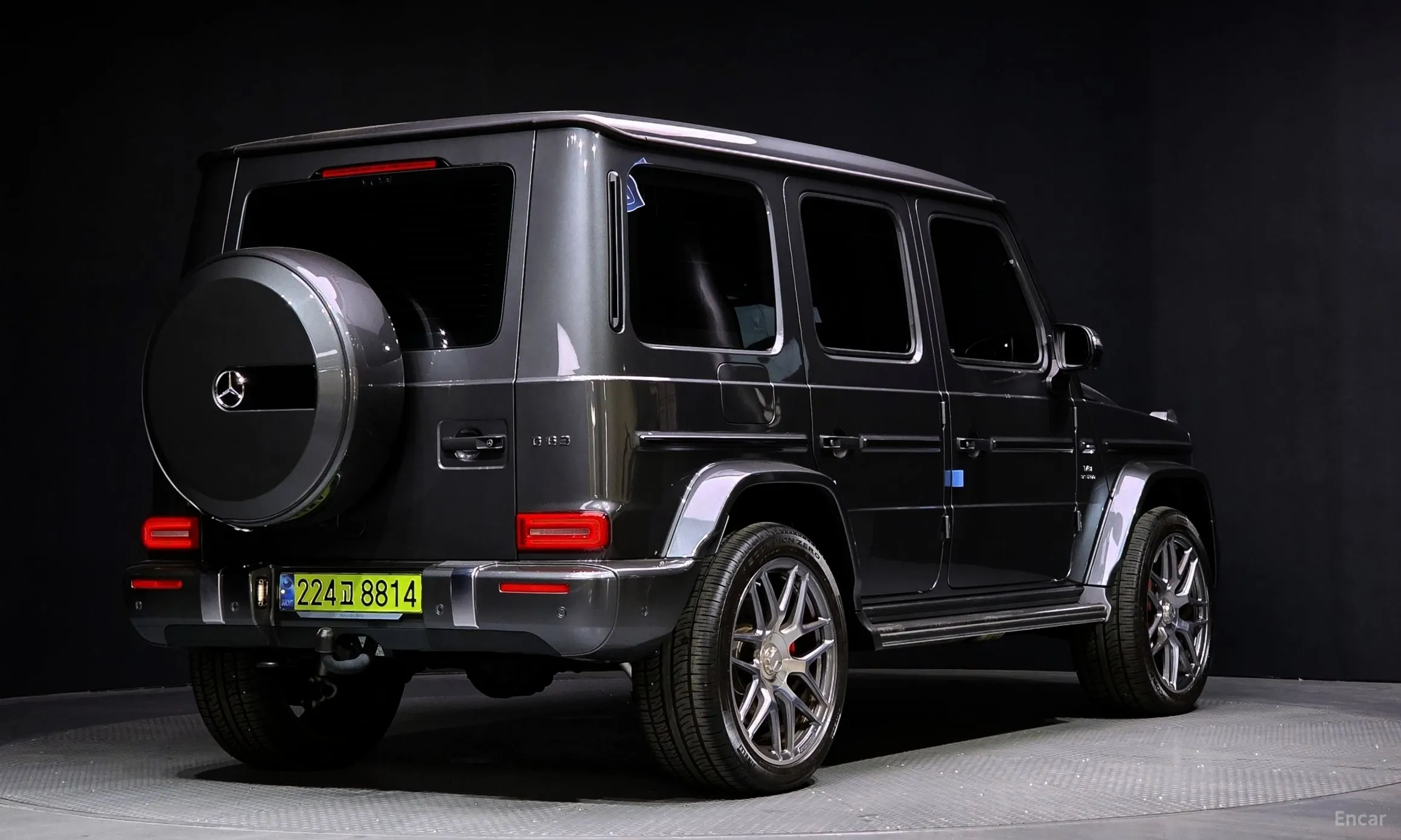 Mercedes Benz G-Class W463b