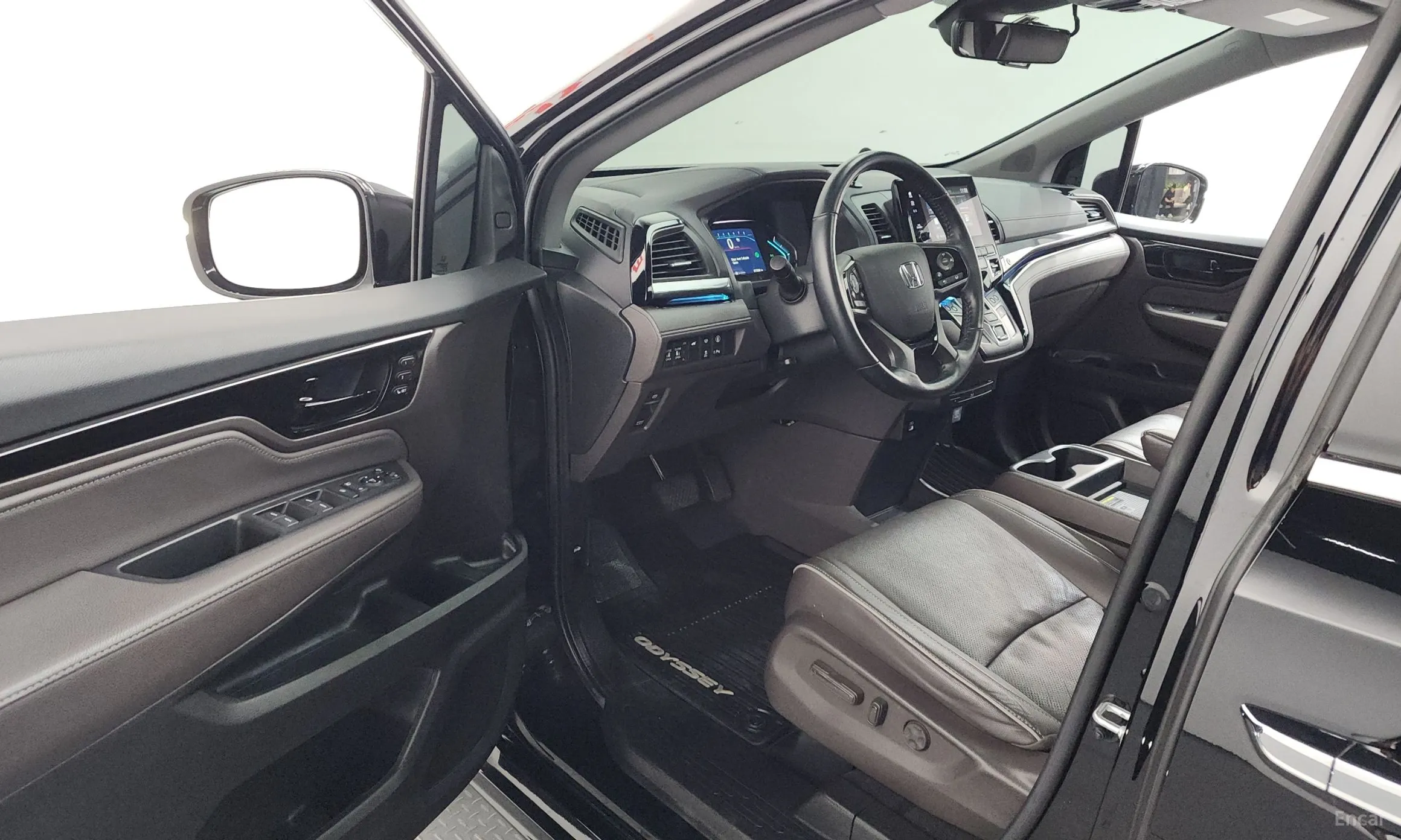 Honda Odyssey превью 10