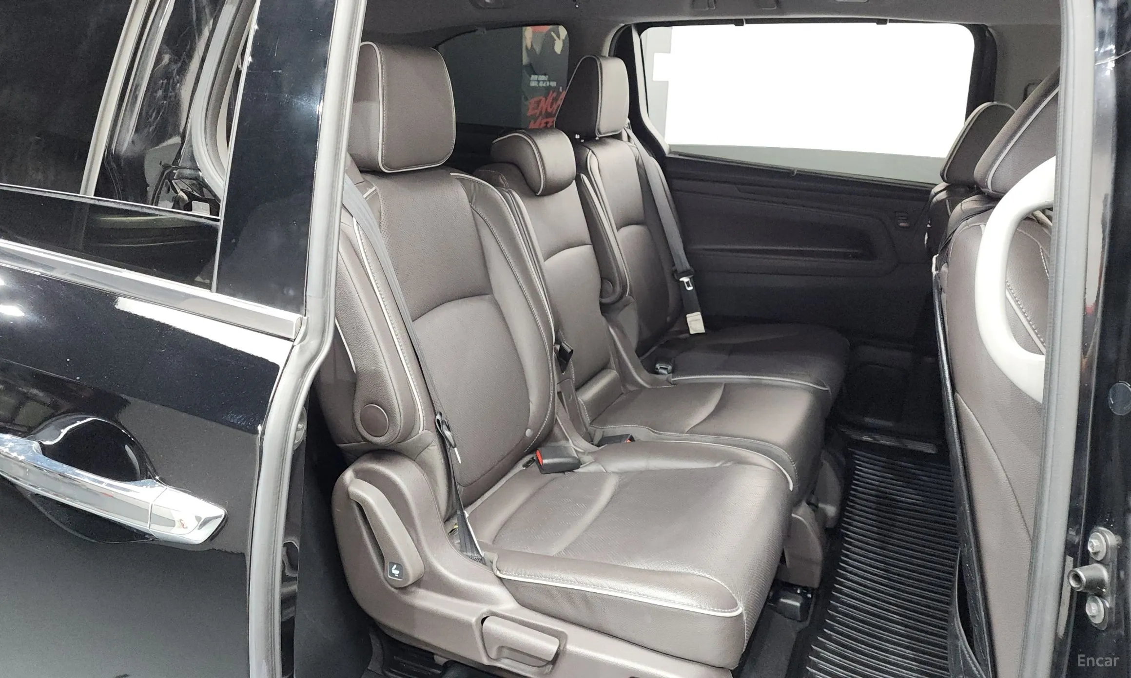 Honda Odyssey превью 11