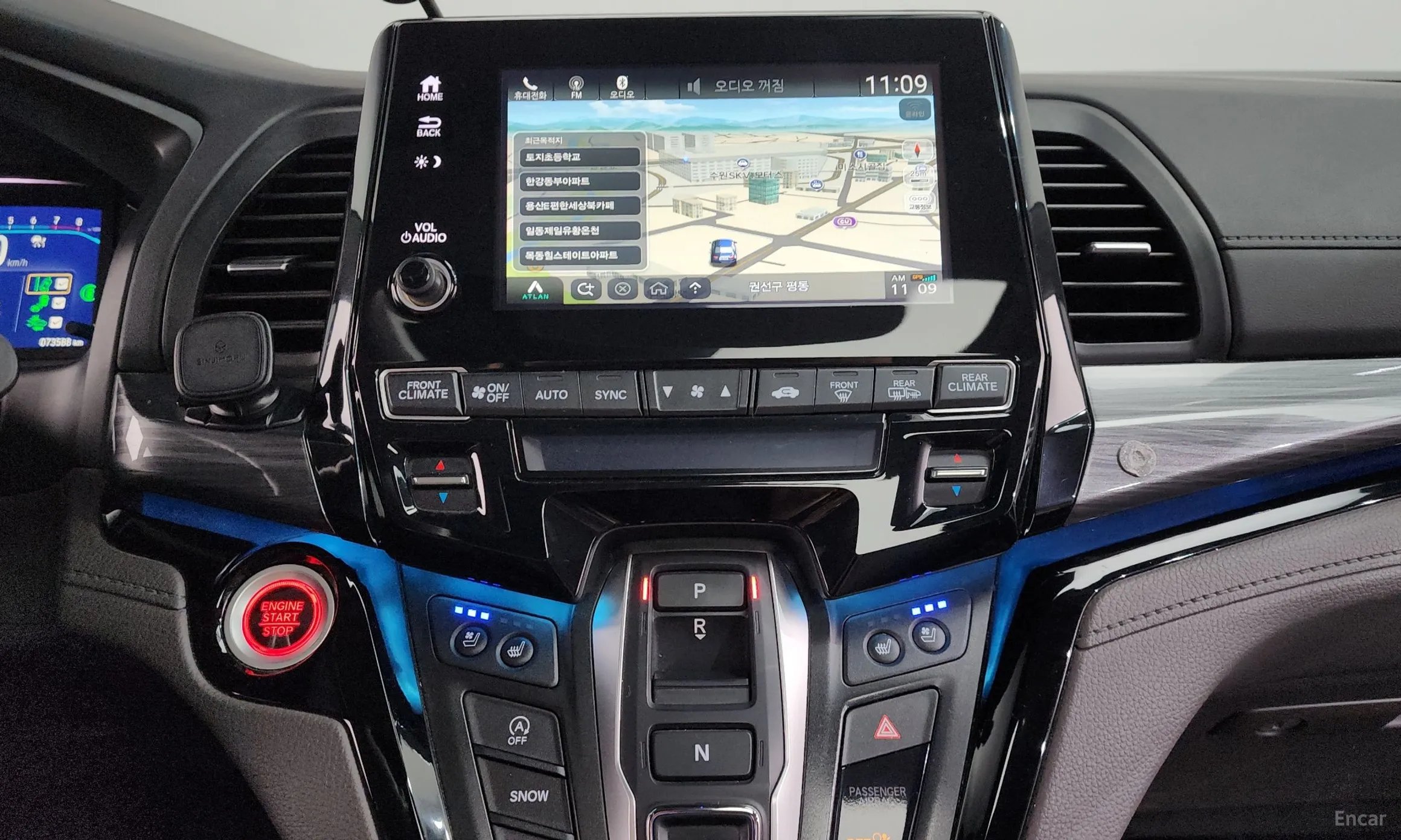 Honda Odyssey превью 12