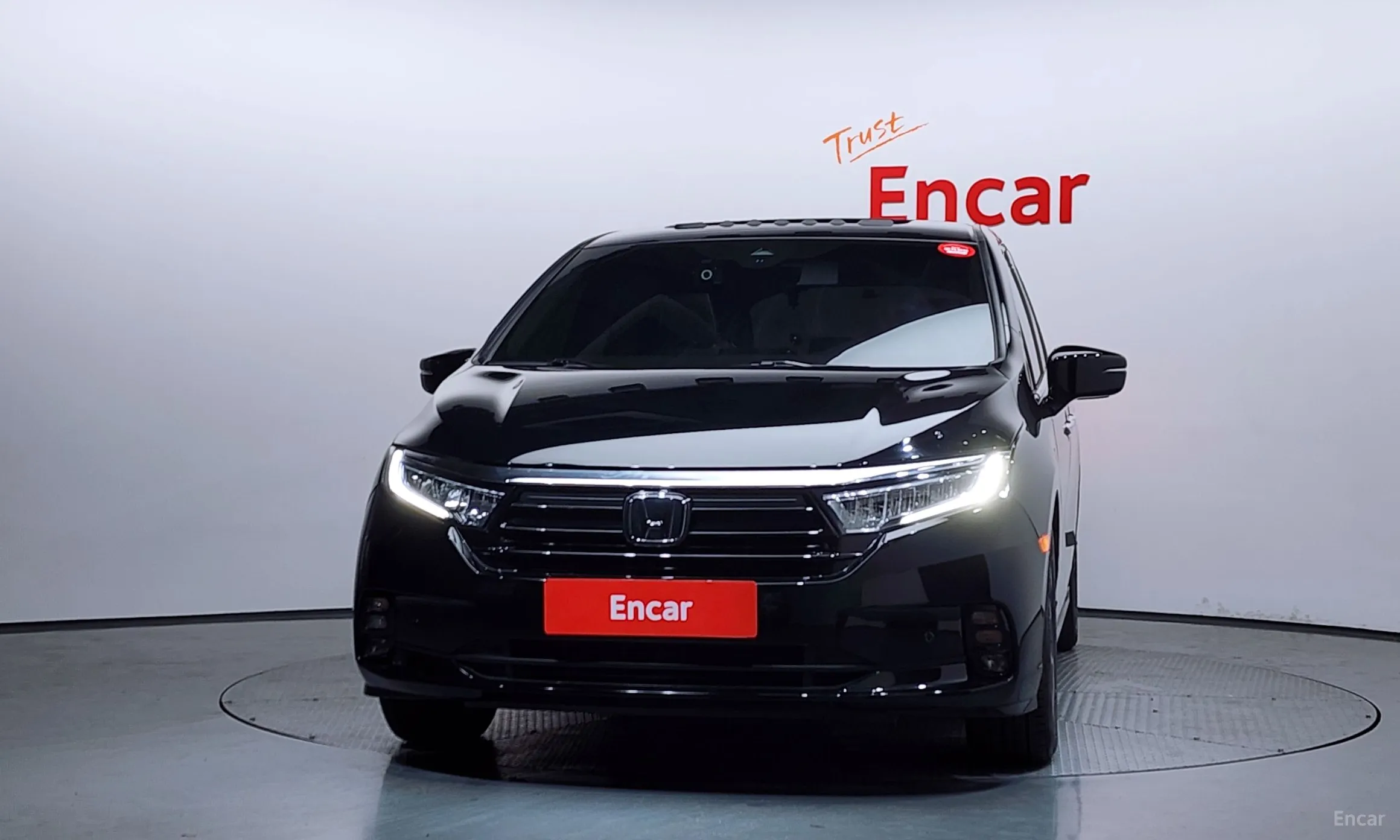Honda Odyssey превью 3