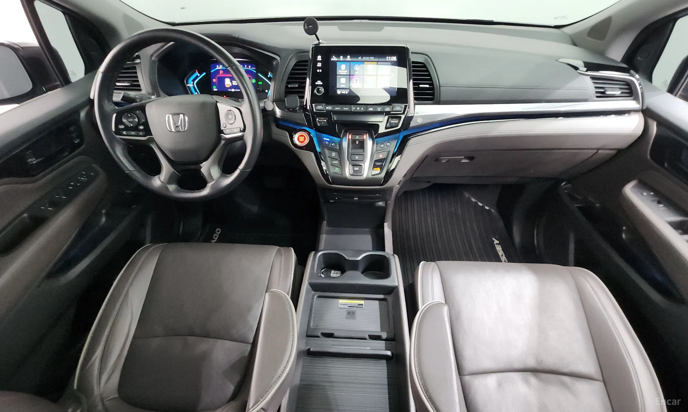 Honda Odyssey превью 7