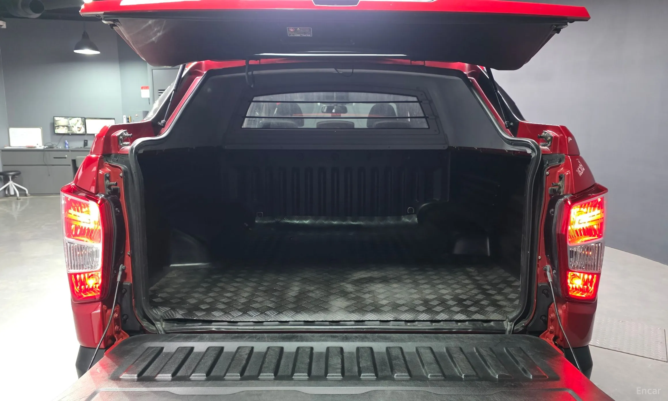 KG Mobility (SsangYong) Rexton Sports Khan превью 20