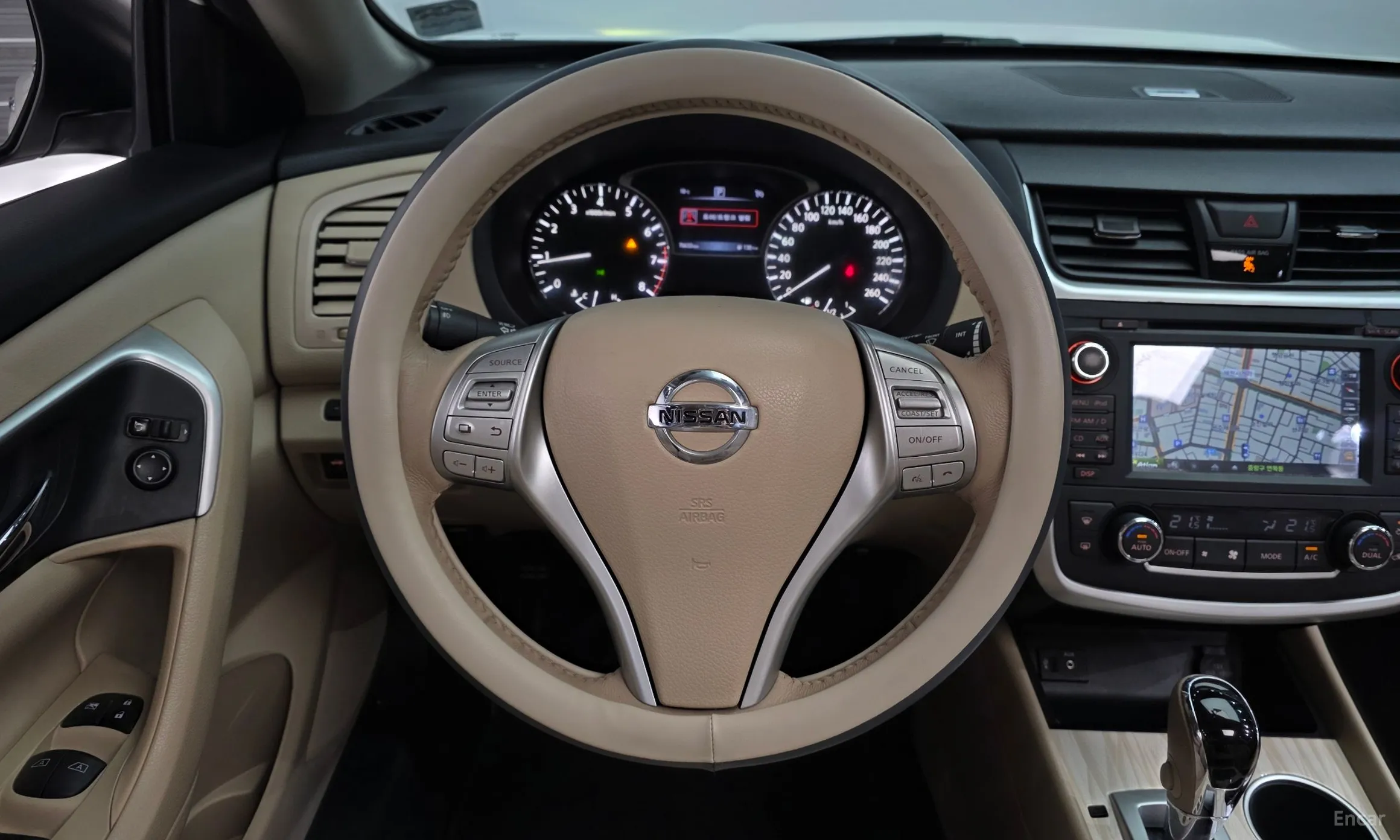 Nissan Altima превью 13