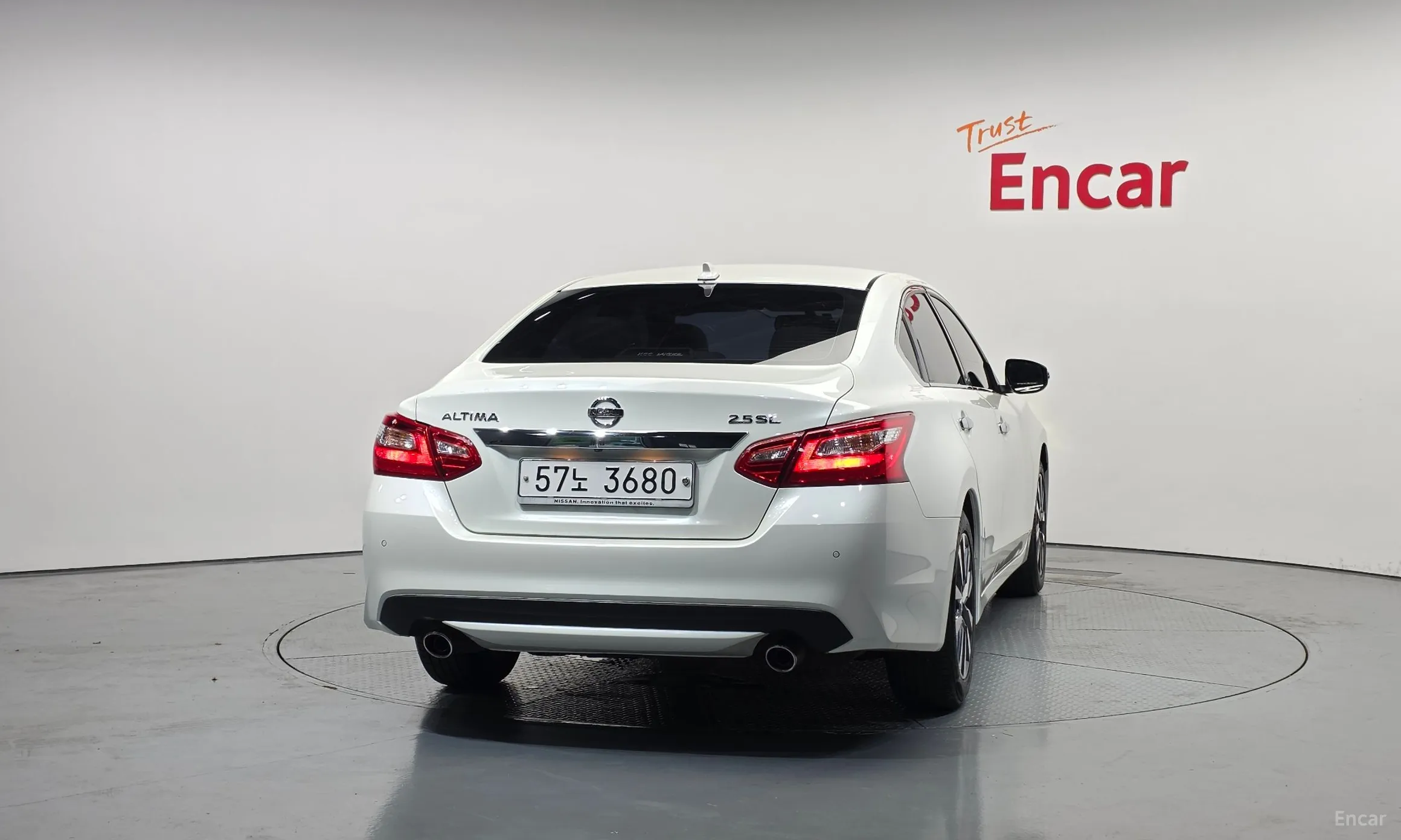 Nissan Altima превью 4