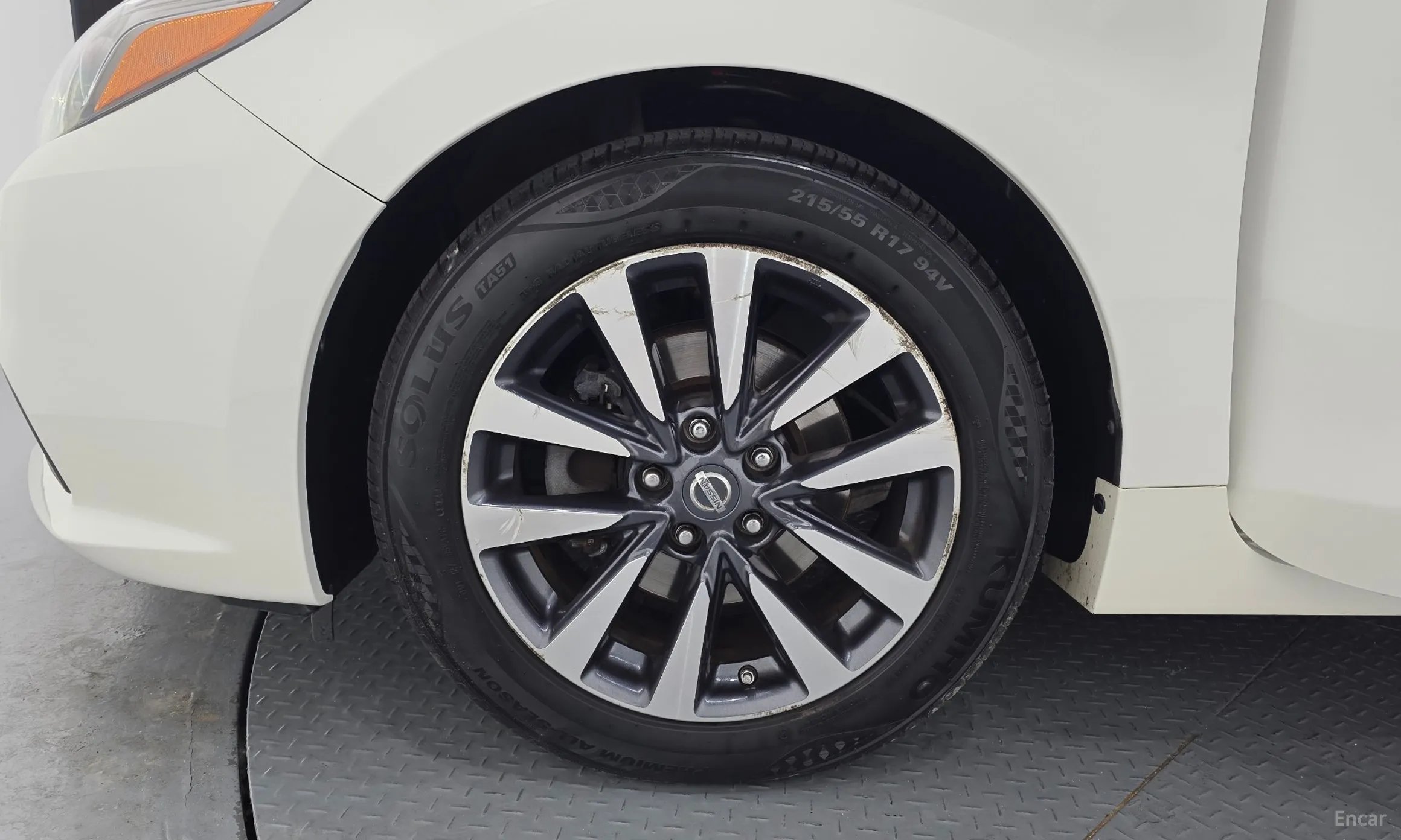 Nissan Altima превью 5