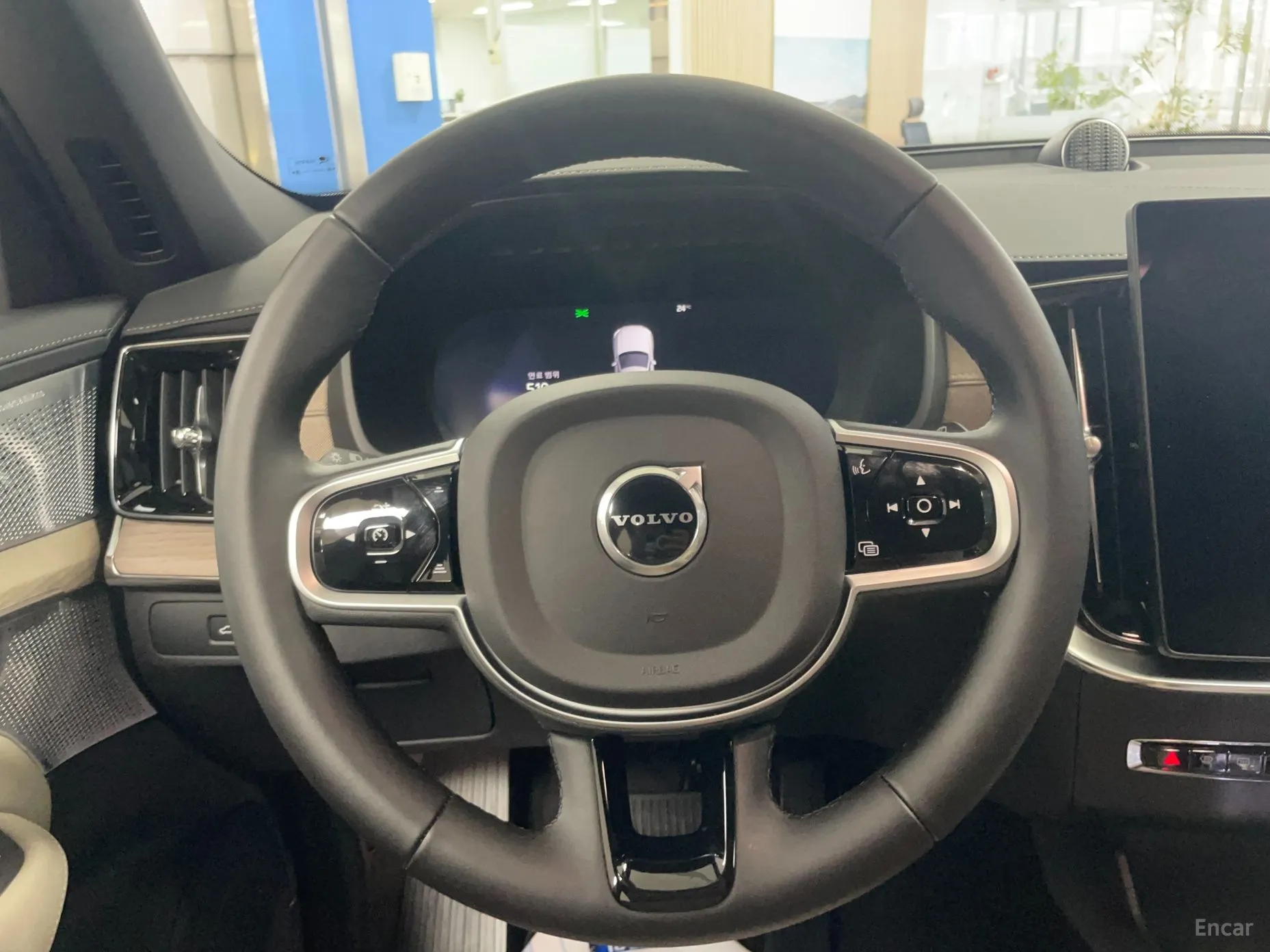 Volvo XC90 Gen 2 превью 13